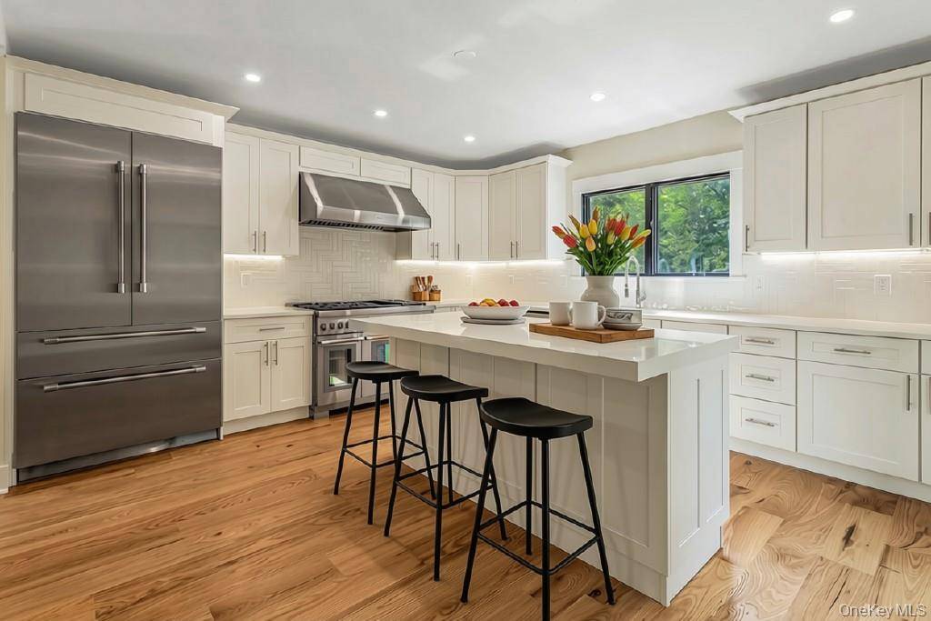 676 Hardscrabble RD, Chappaqua, NY 10514