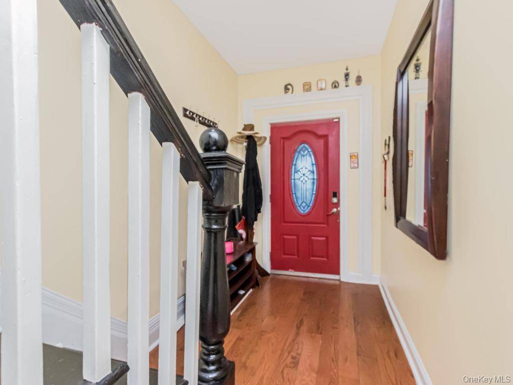 460 S 2nd AVE, Mount Vernon, NY 10550