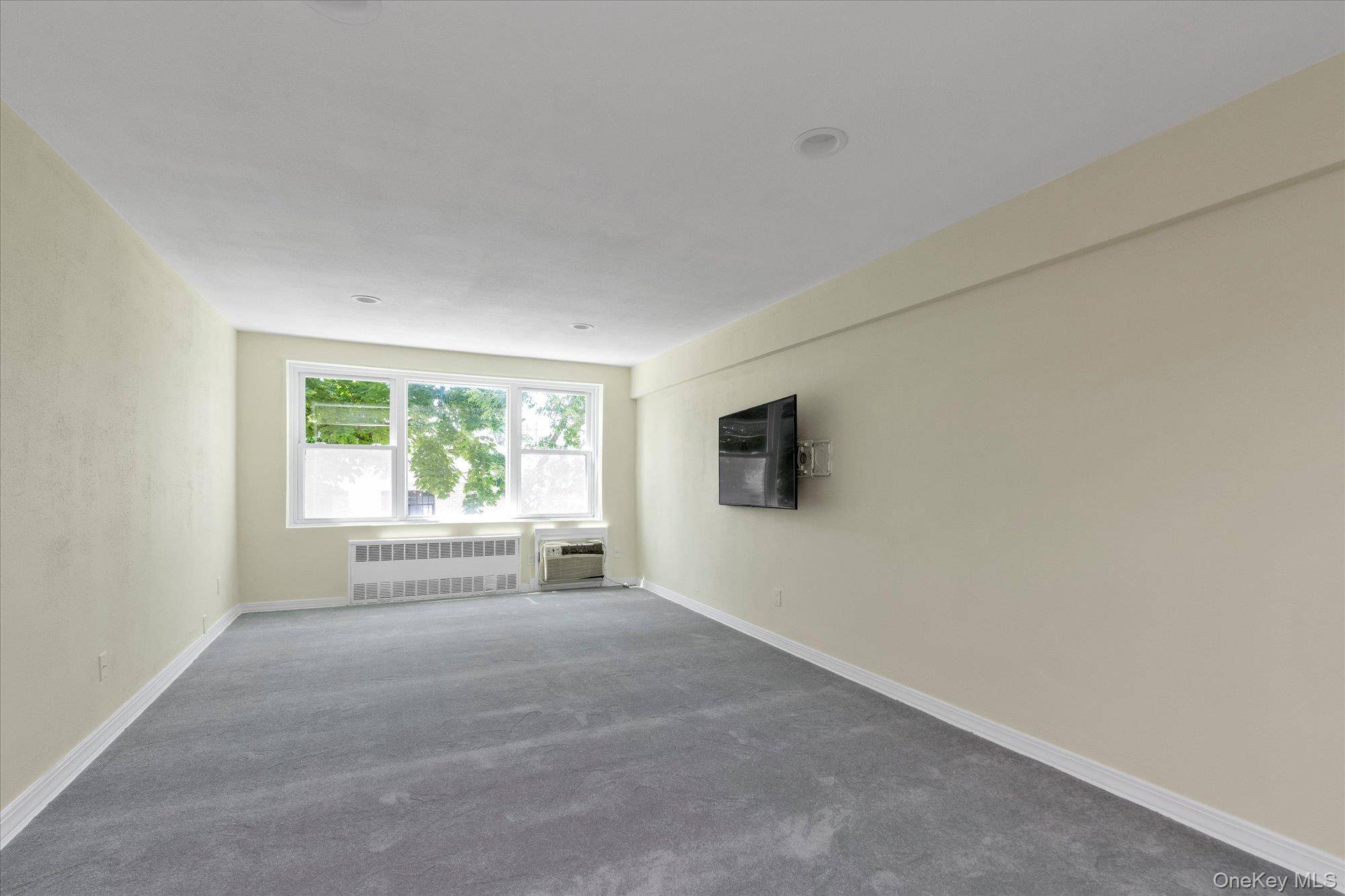 490 Atlantic AVE #108, East Rockaway, NY 11518