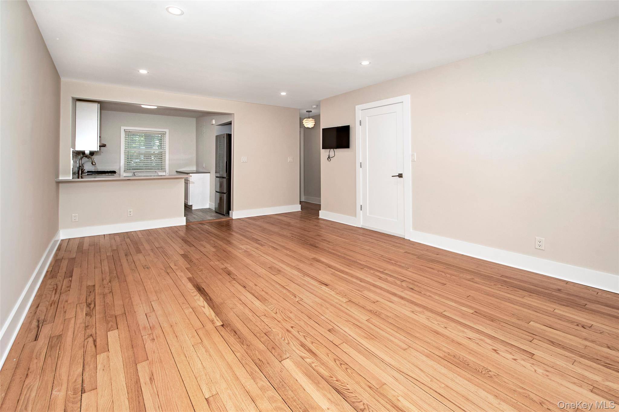24 Wappanocca AVE #J, Rye, NY 10580