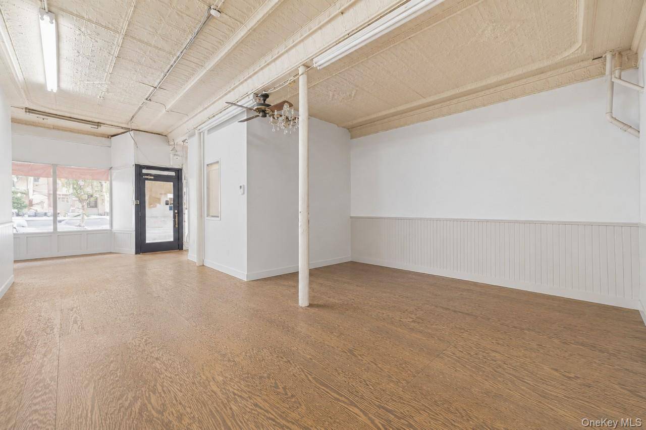 55 Mount Vernon AVE, Mount Vernon, NY 10550