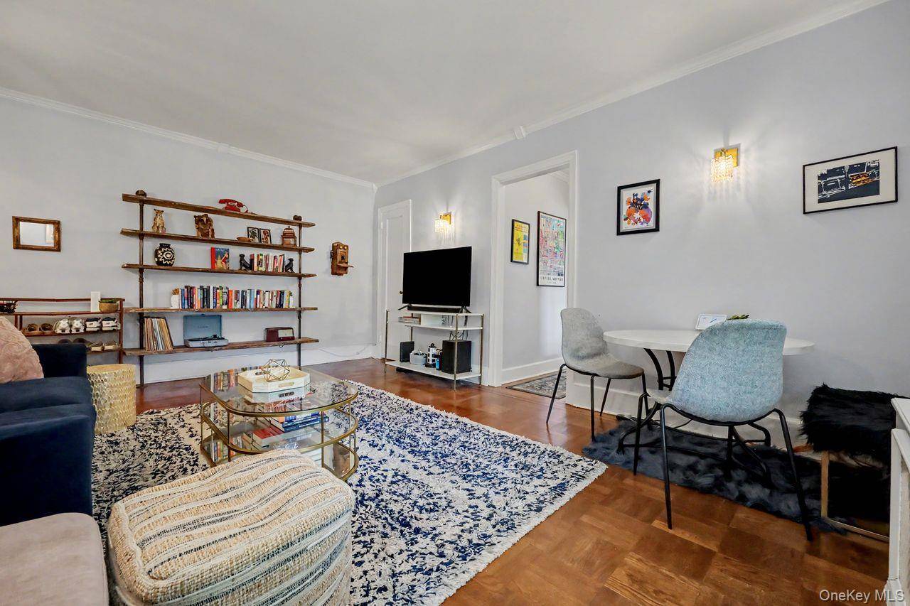 300 S Broadway #2 H, Tarrytown, NY 10591