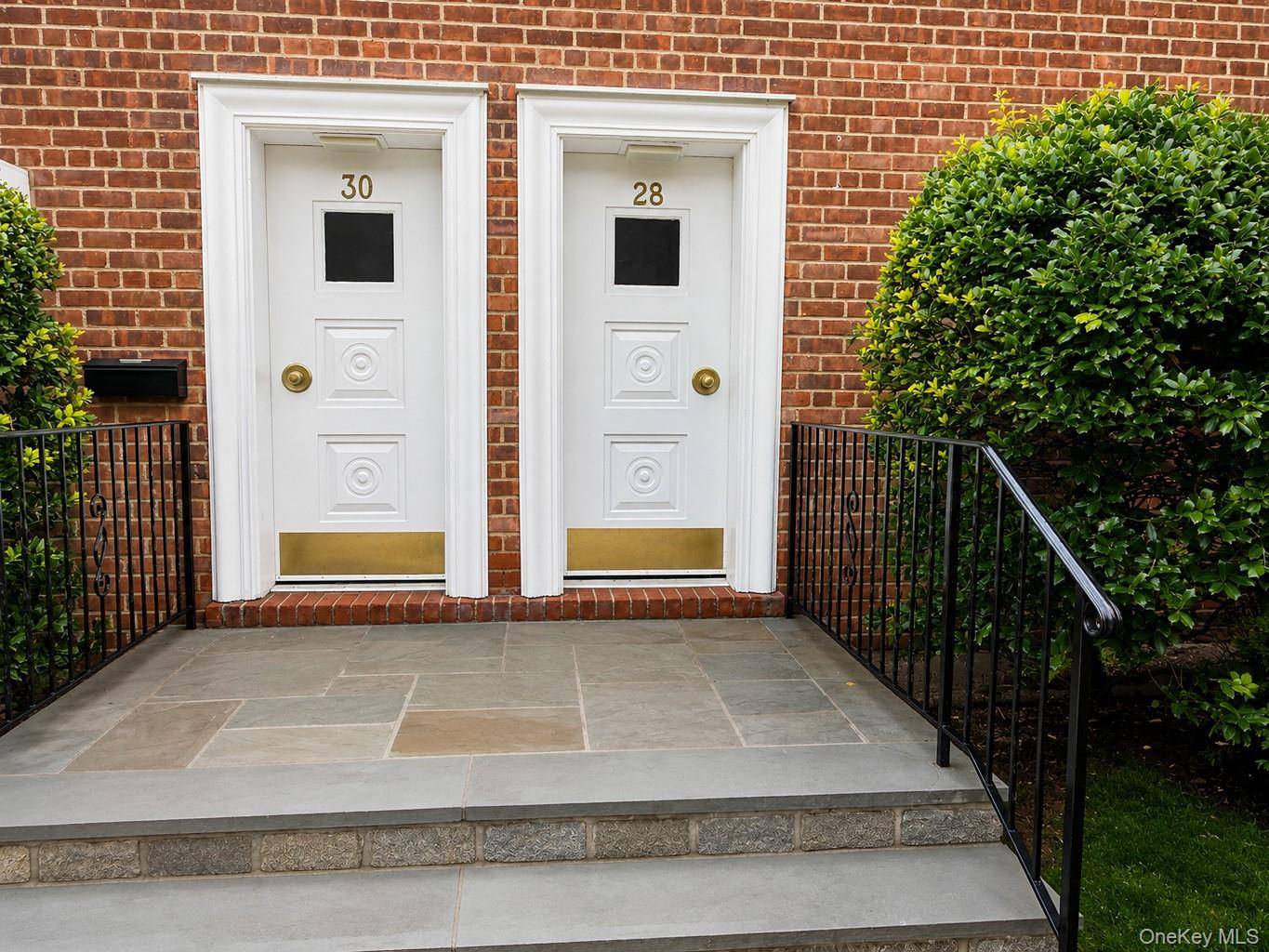 28 Oregon AVE #A, Bronxville, NY 10708