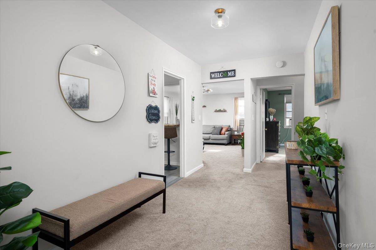 13 Bryant CRES #2K, White Plains, NY 10604