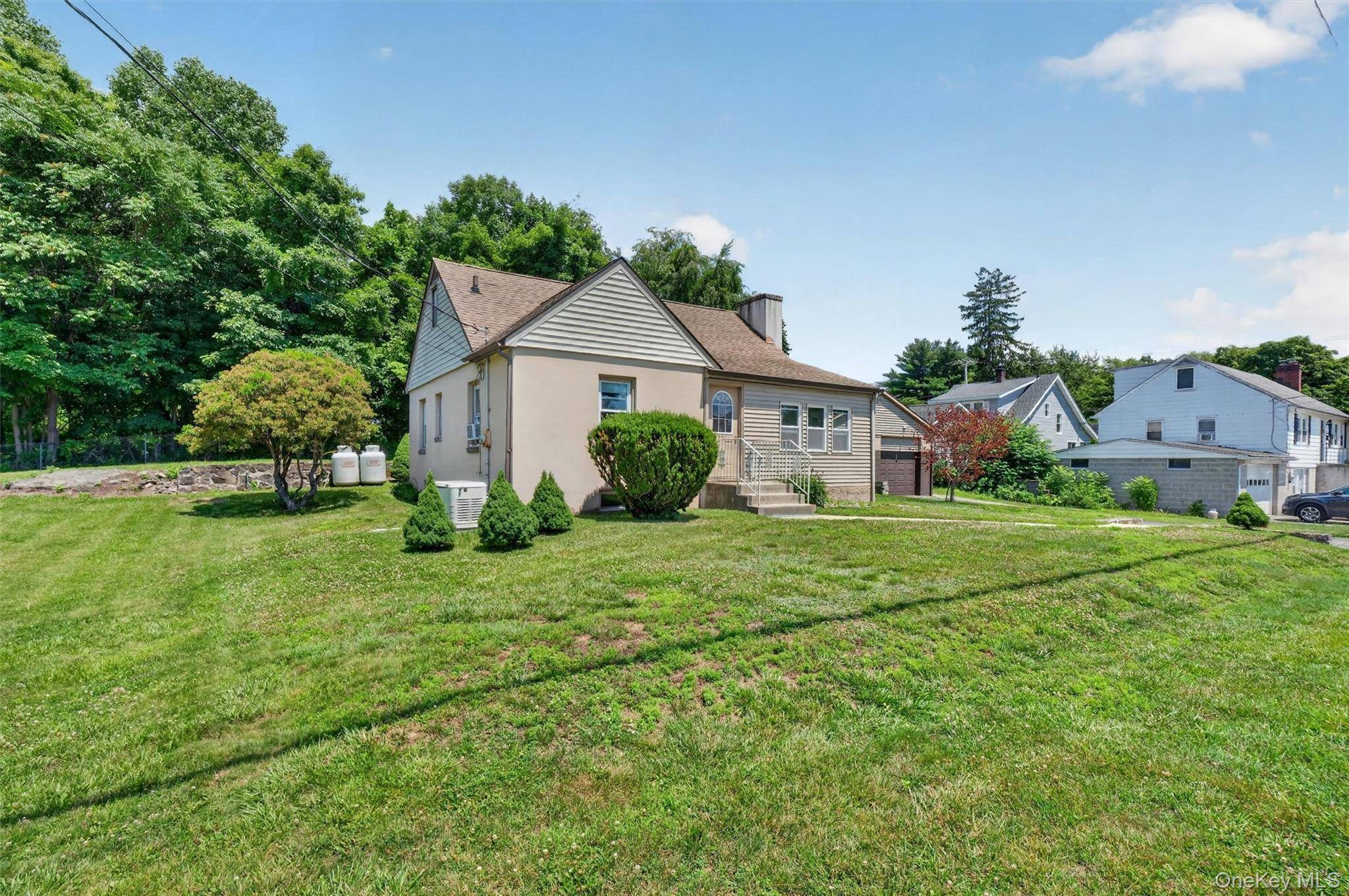 221 1st ST, Buchanan, NY 10511