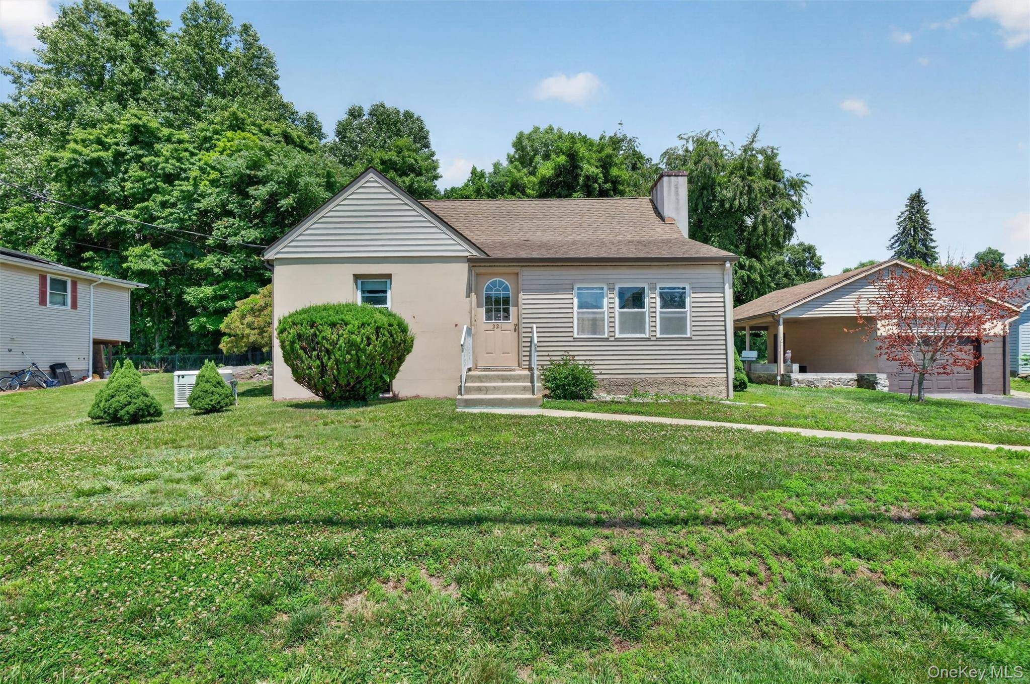 221 1st ST, Buchanan, NY 10511
