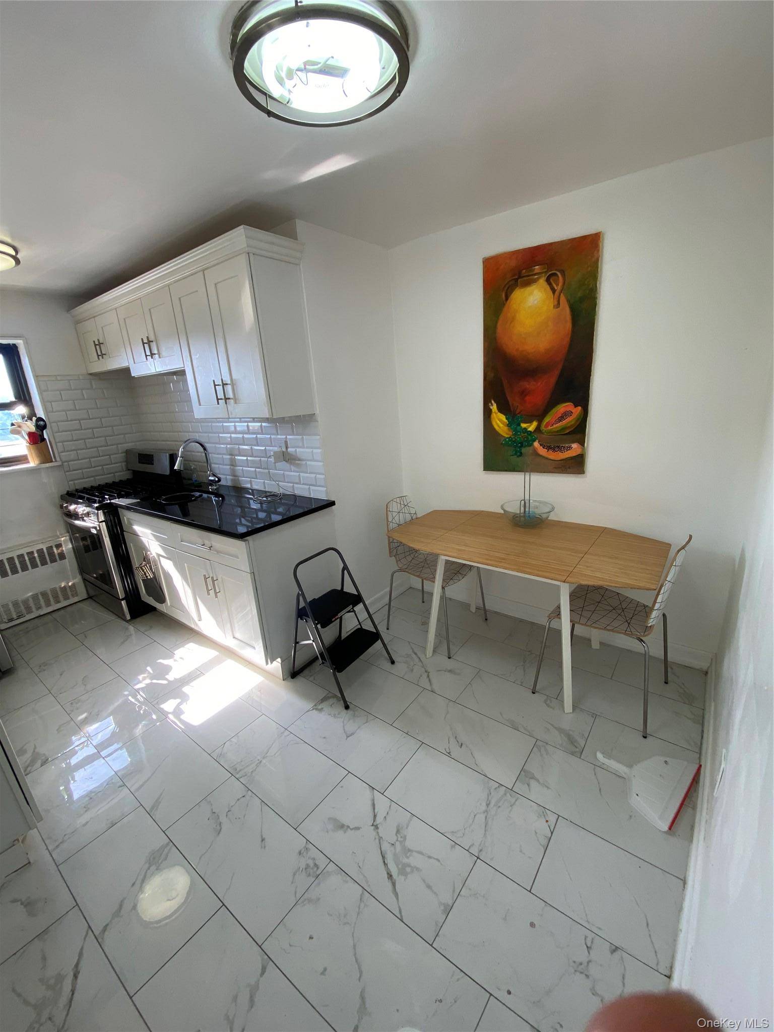222 N Broadway #6B, Yonkers, NY 10701
