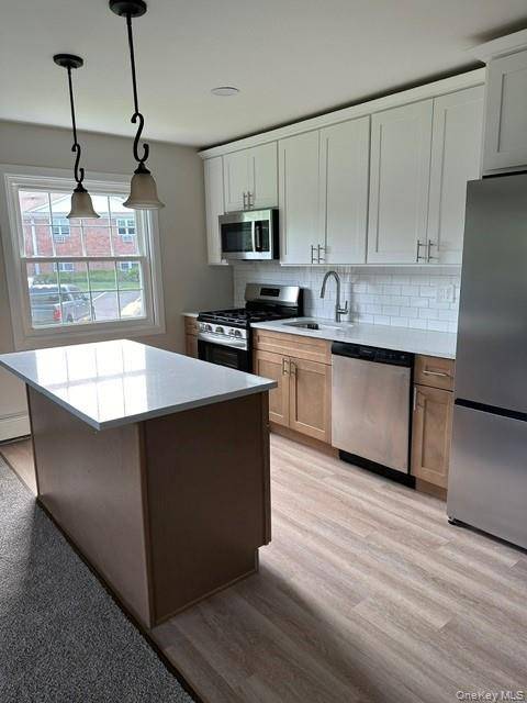 460 Old Town RD #18i, Port Jefferson Station, NY 11776