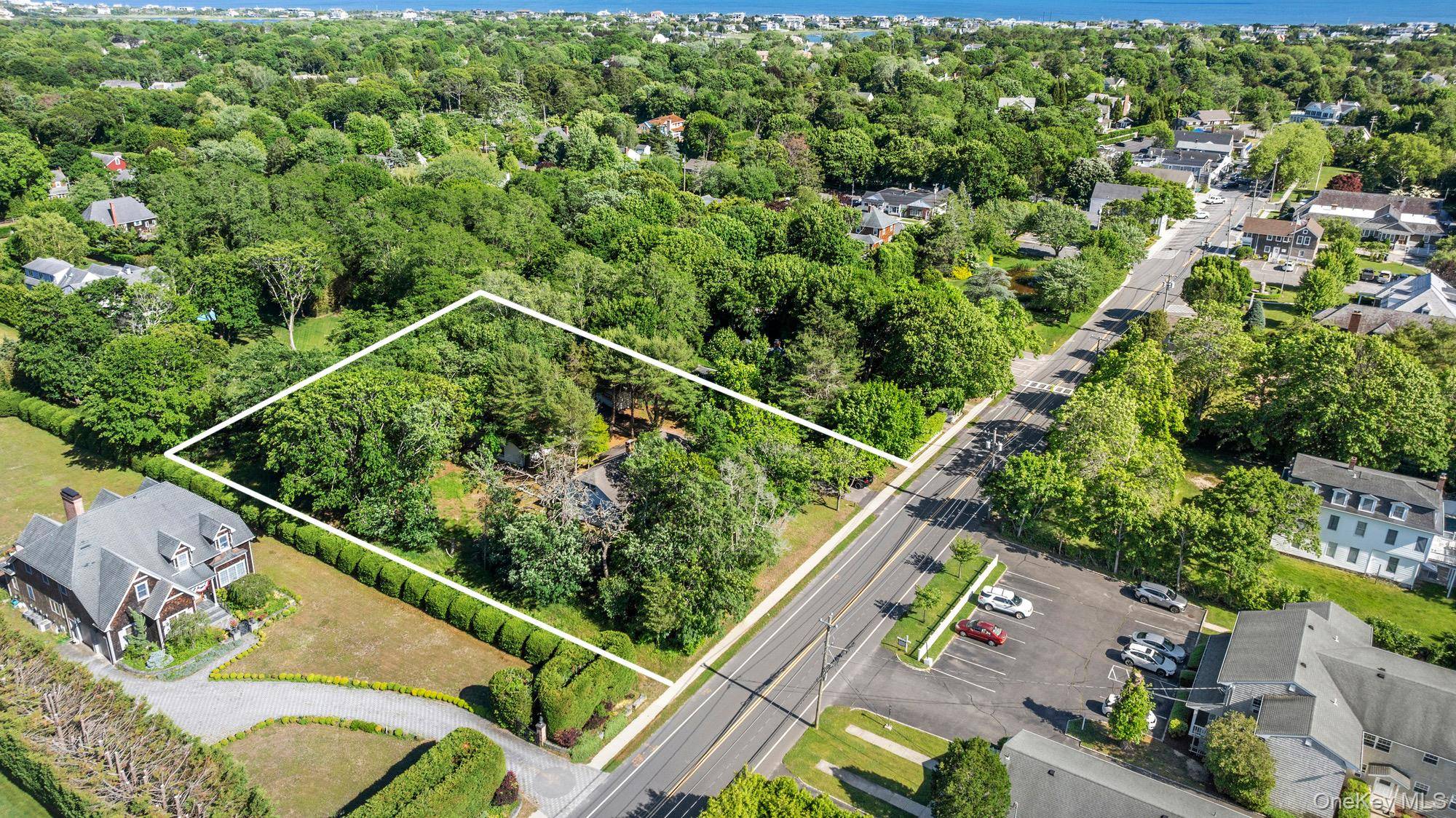 108 Jessup AVE, Quogue, NY 11959