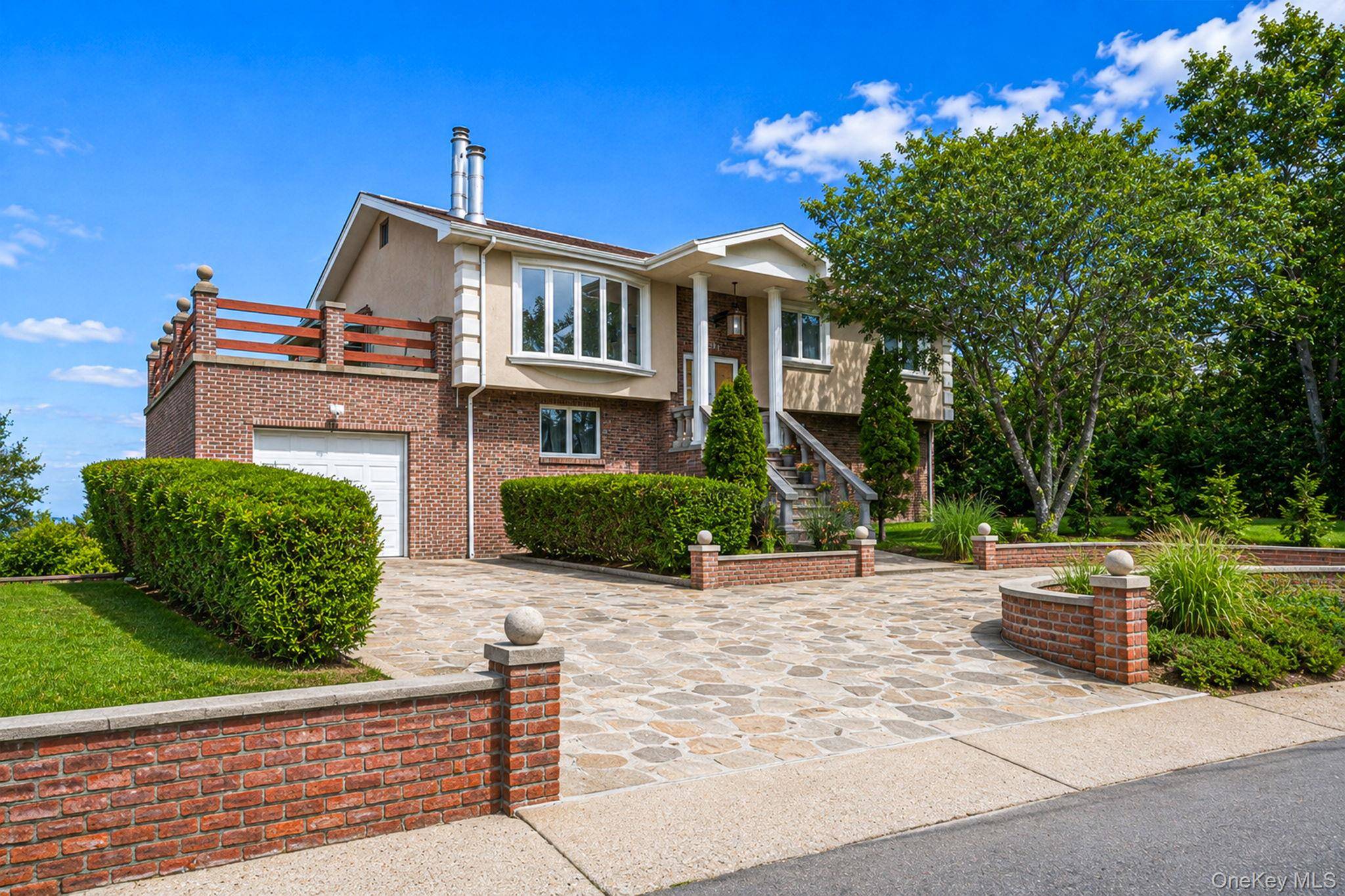 296 Longneck BLVD, Flanders, NY 11901