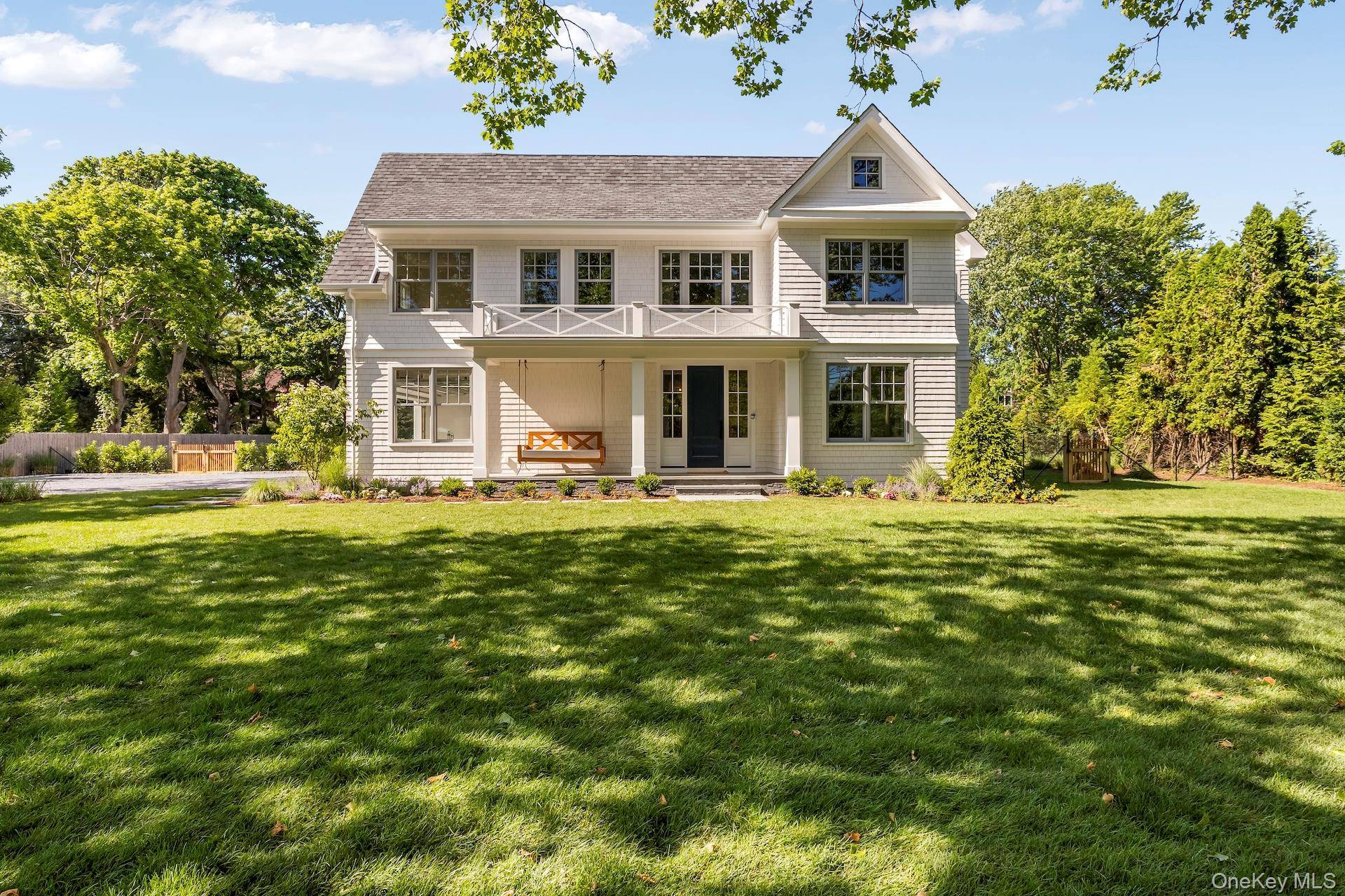 152 South RD, Westhampton, NY 11977