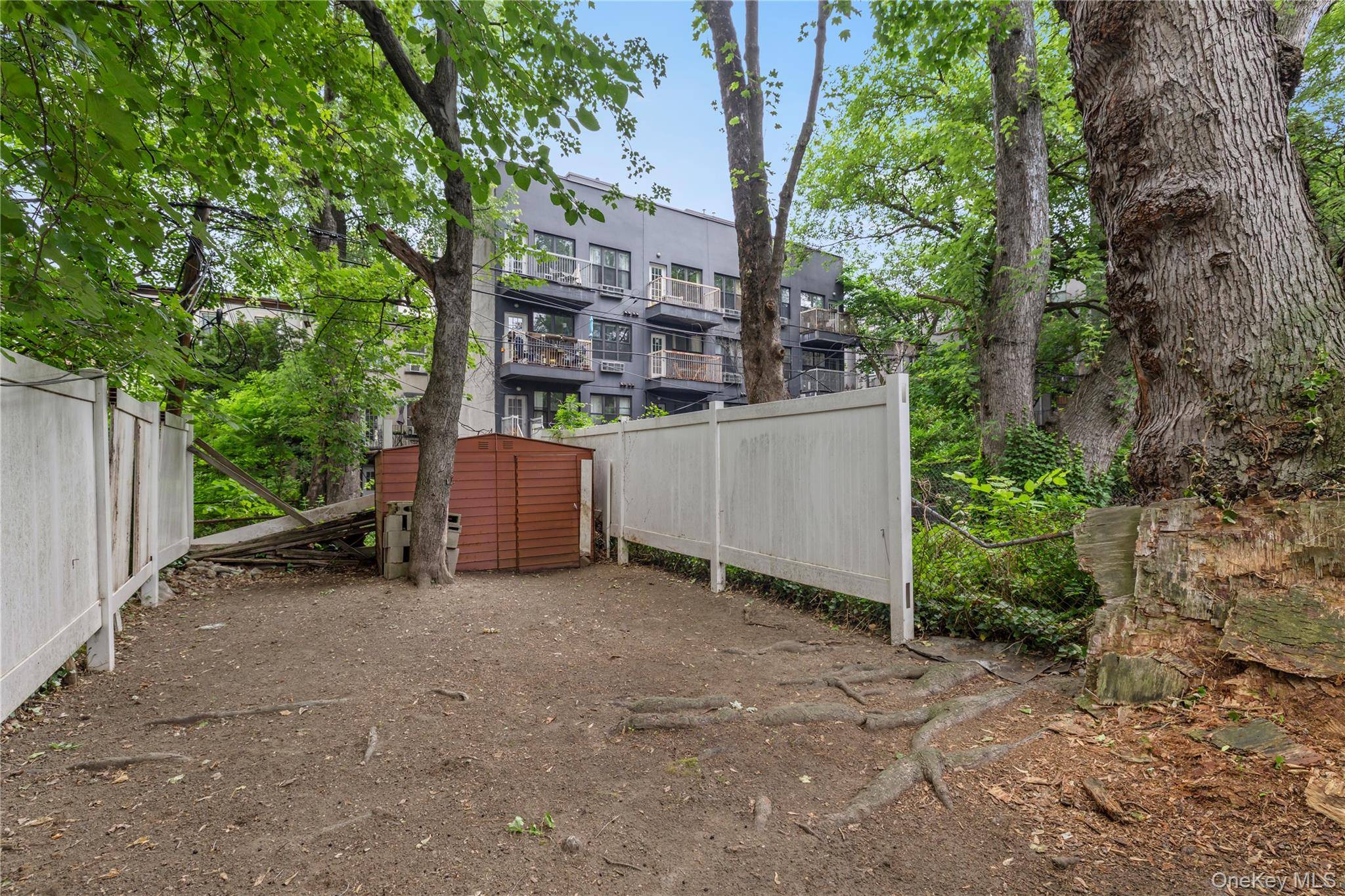 695 Park PL, Brooklyn, NY 11216