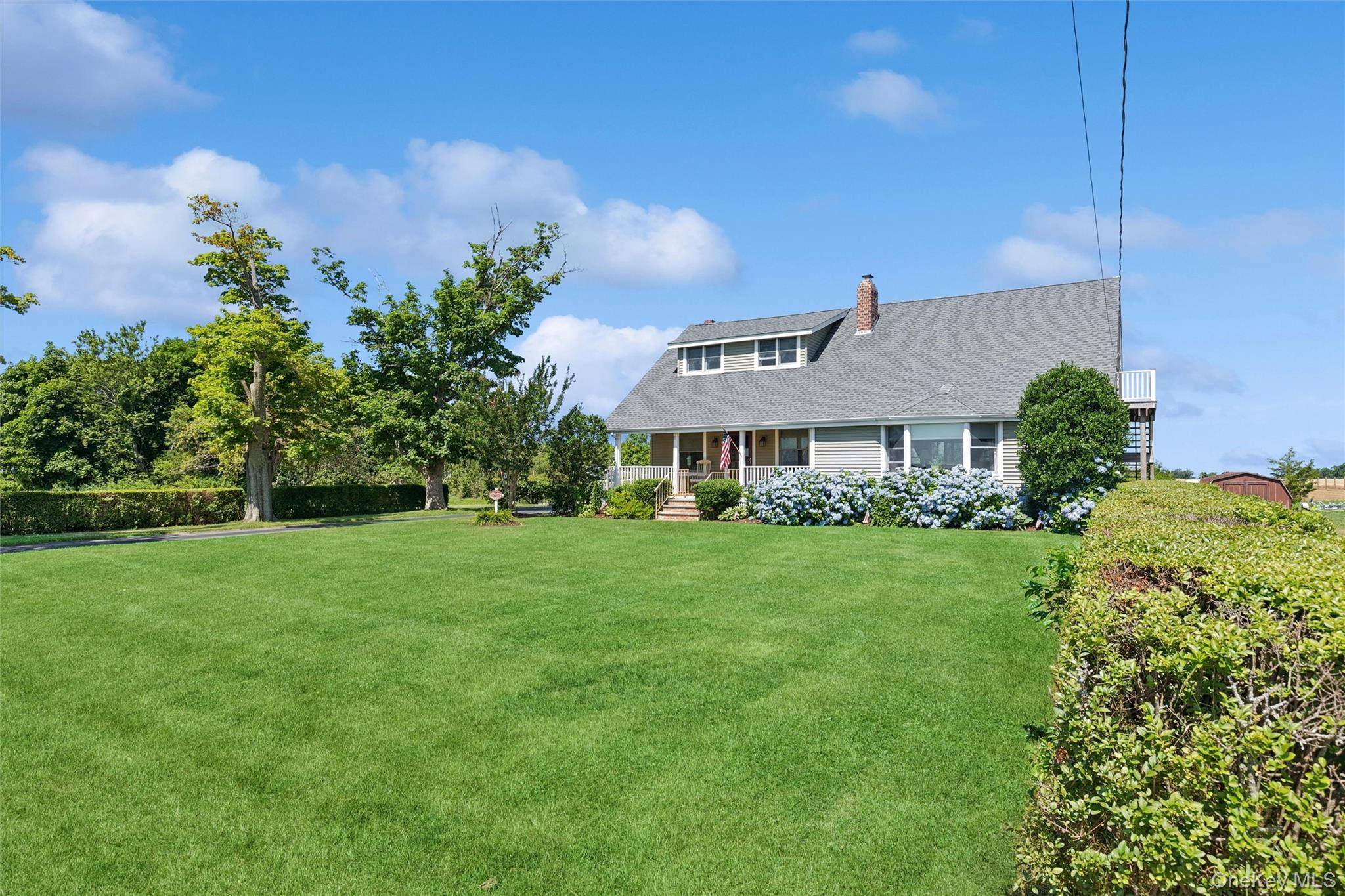 10415 Oregon RD, Cutchogue, NY 11935