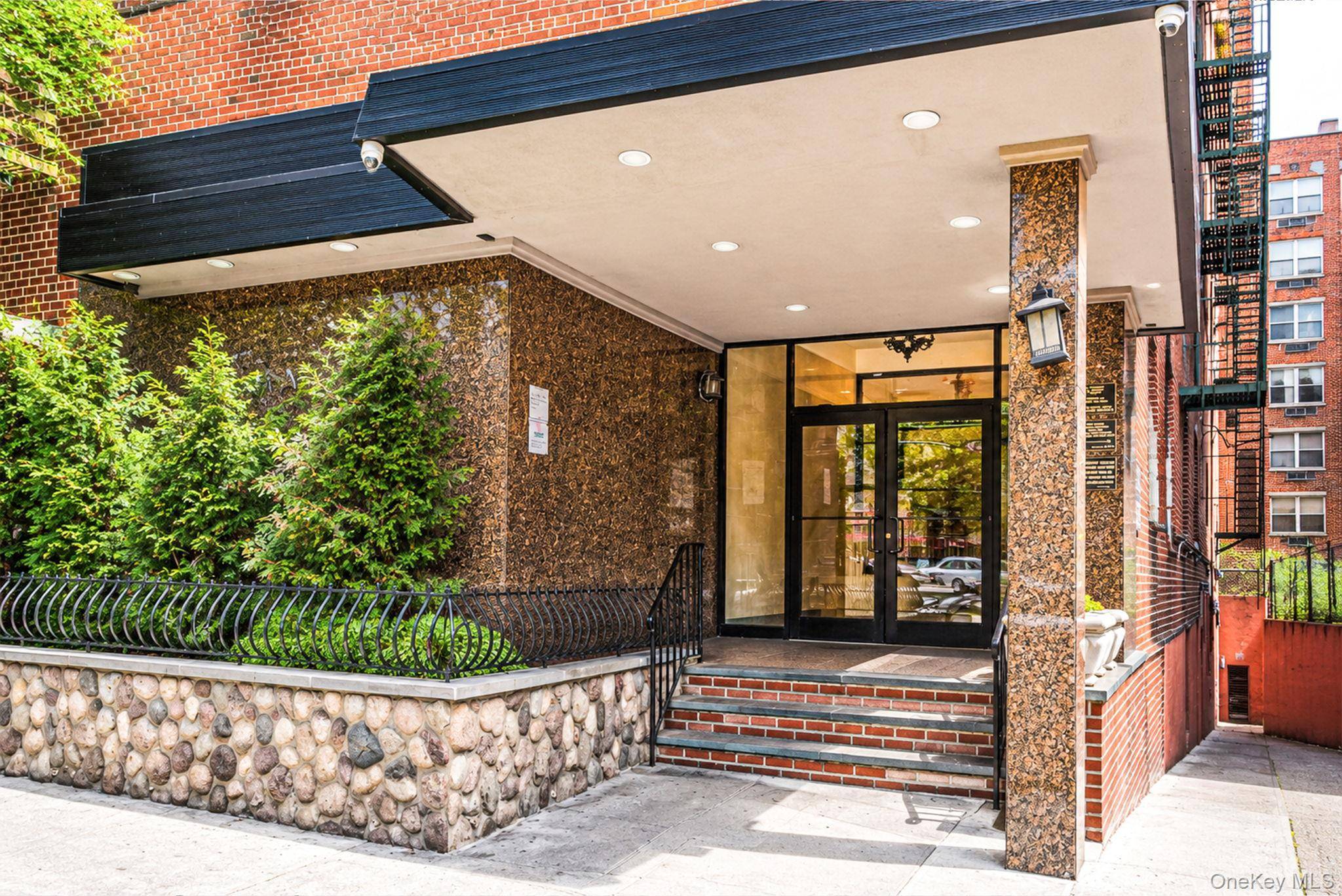134-54 Maple AVE #4H, Flushing, NY 11355