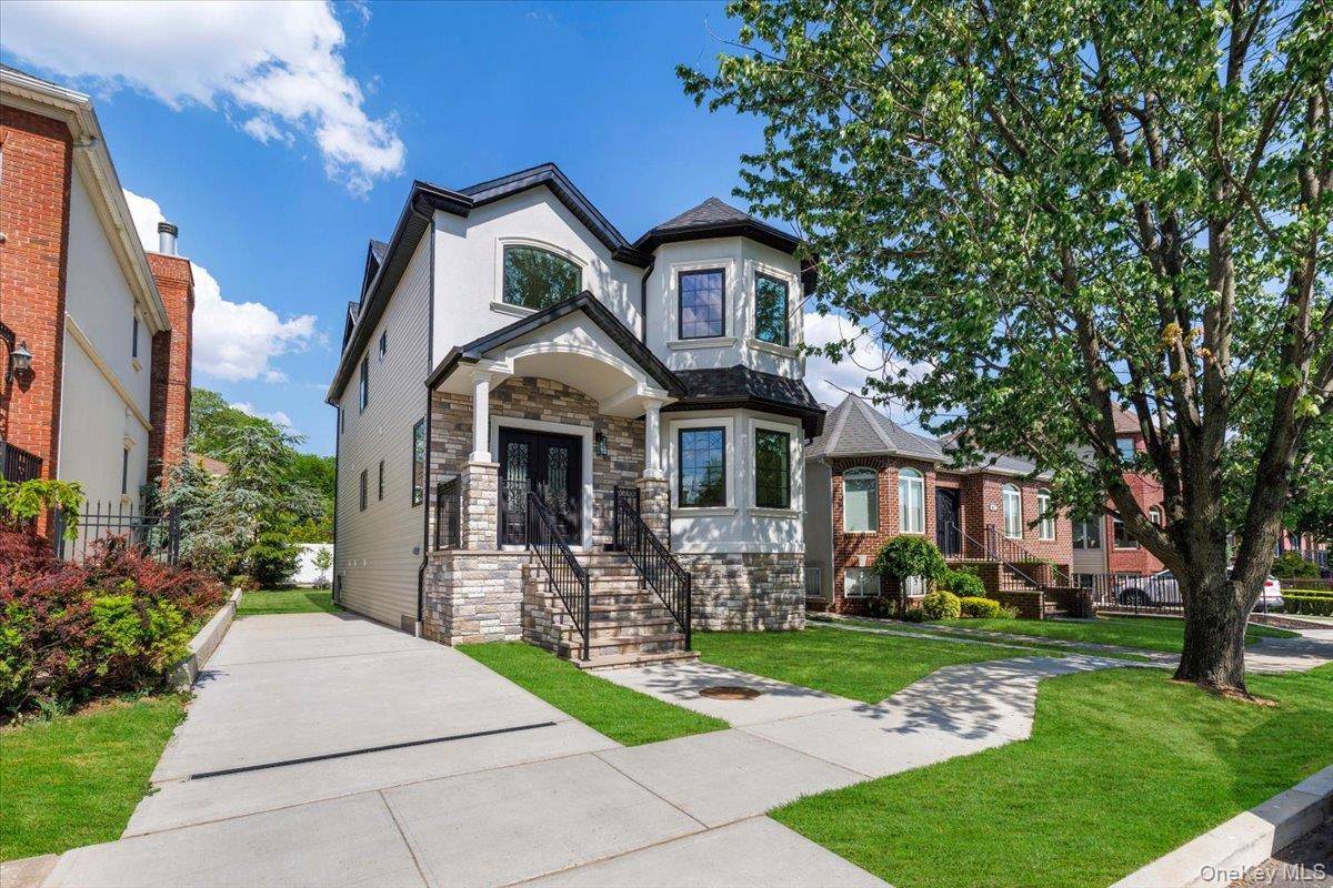197 Finlay ST, Staten Island, NY 10307