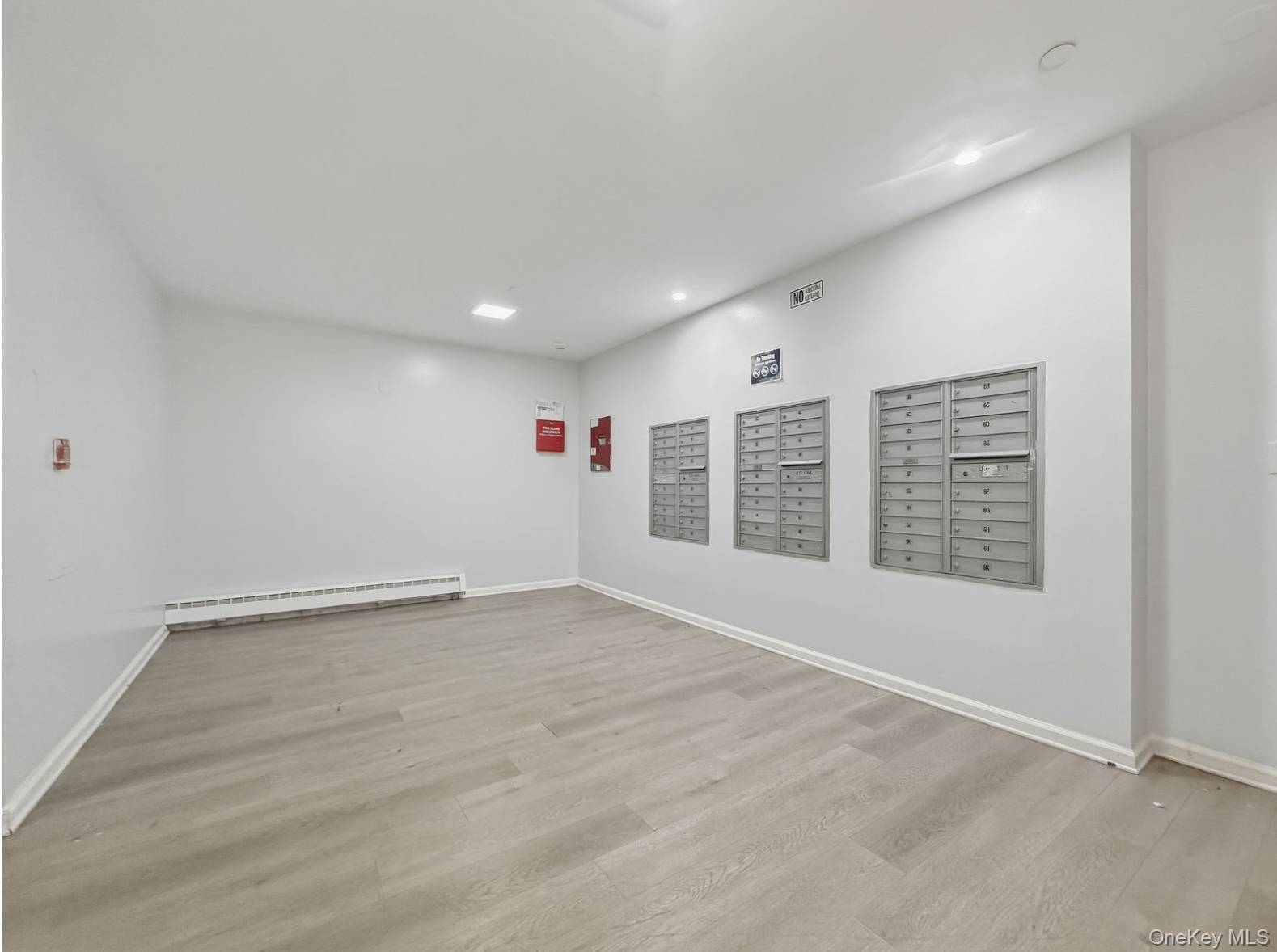 3961 Carpenter AVE, Bronx, NY 10466