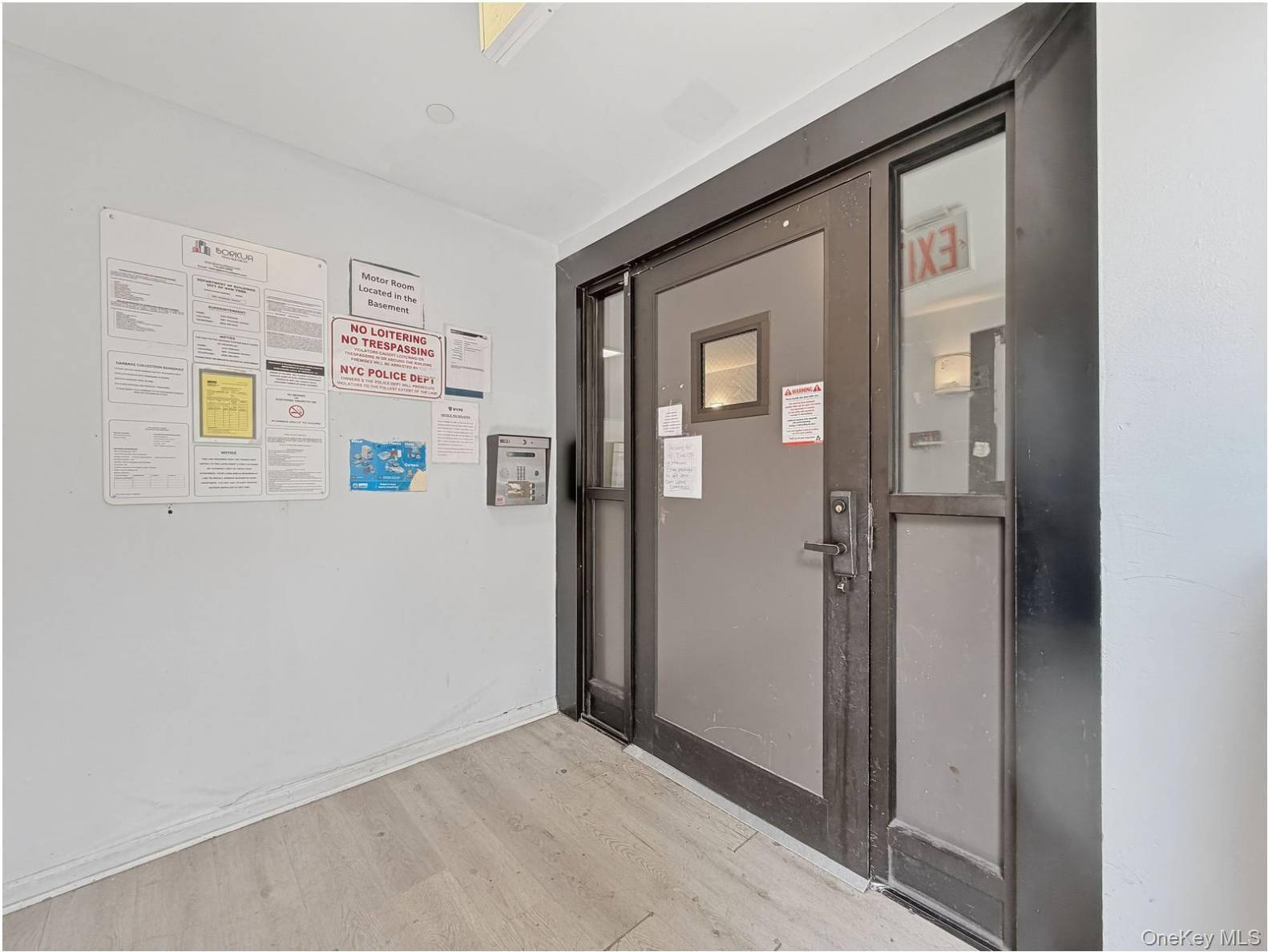 3961 Carpenter AVE, Bronx, NY 10466