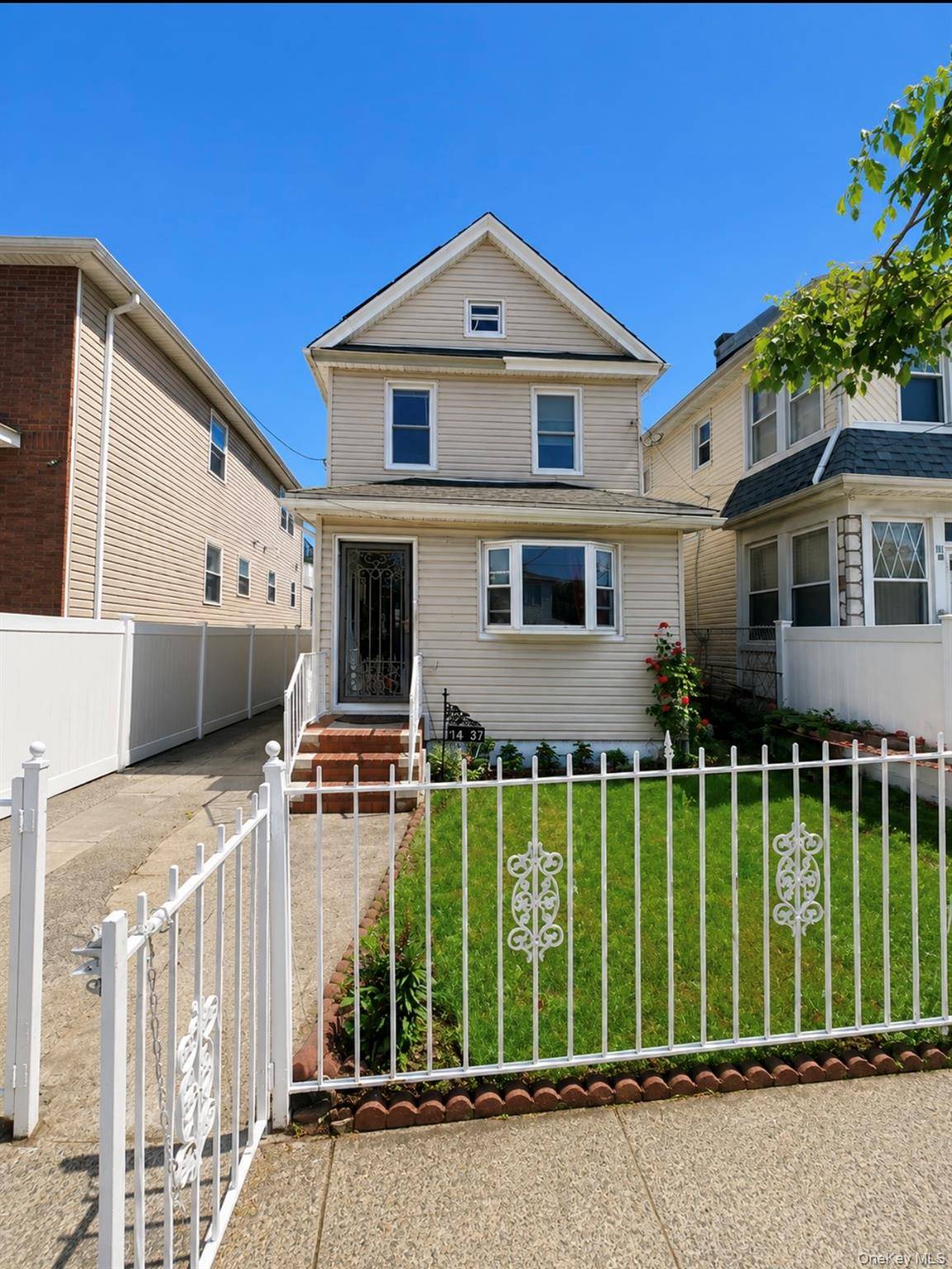 11437 157th ST, Jamaica, NY 11434