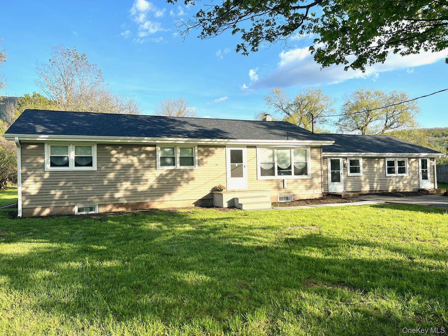 96 56, Windham, NY 12496