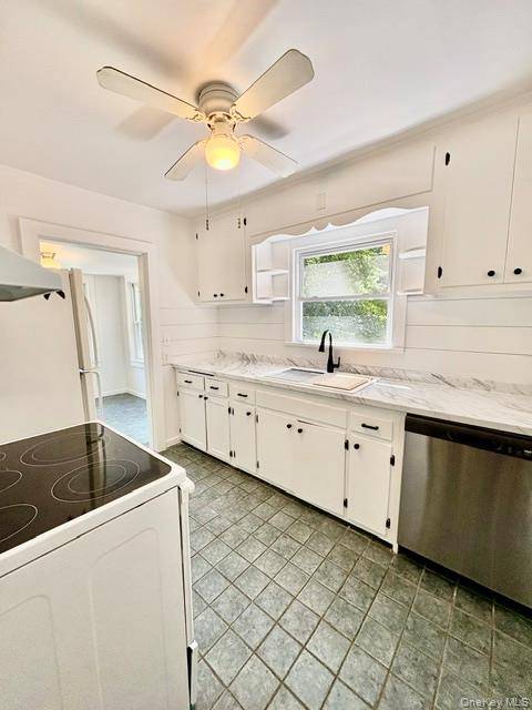 3 Elm RD, Somers, NY 10541