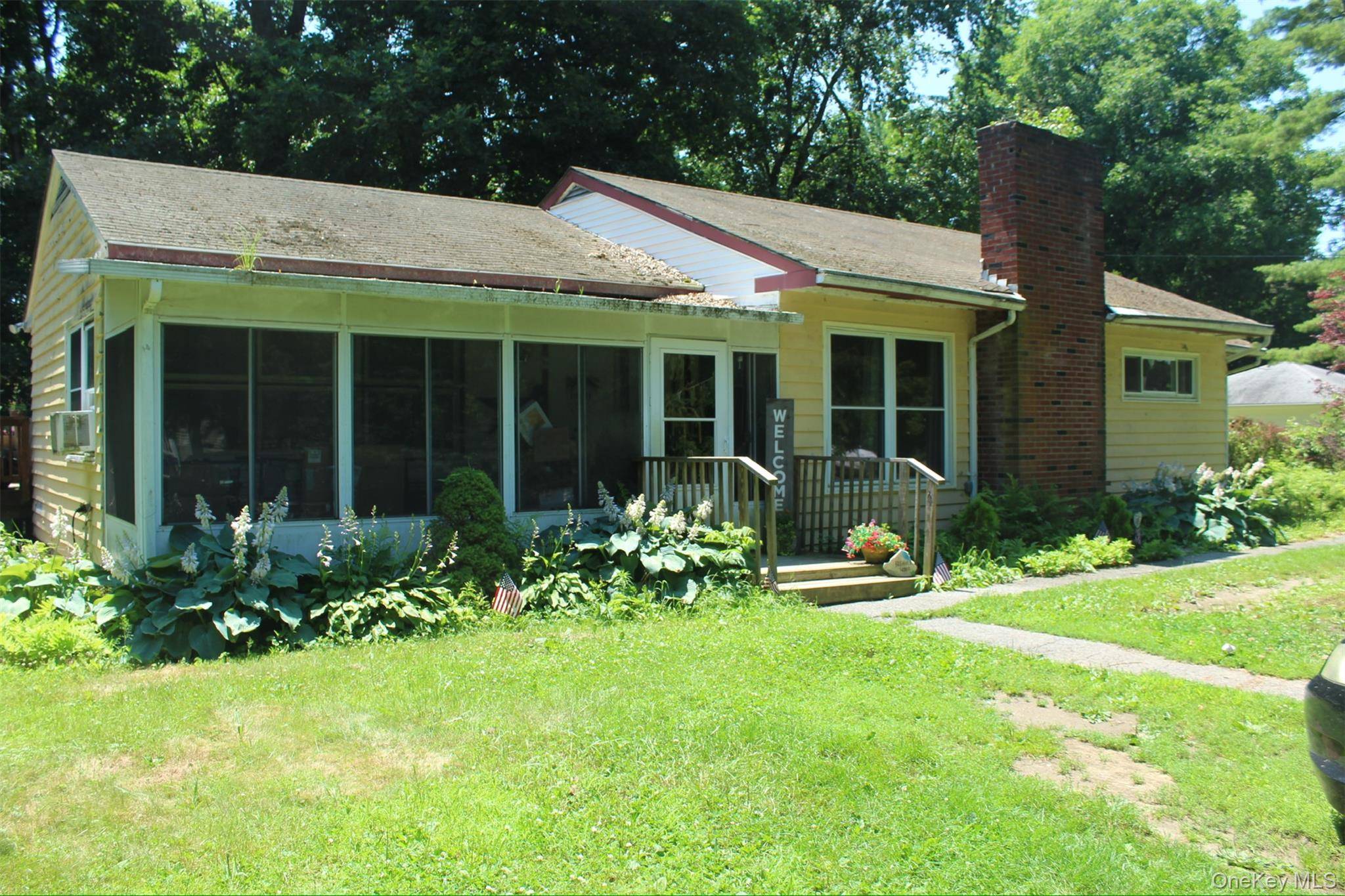 18 Wicks AVE, Pine Plains, NY 12567