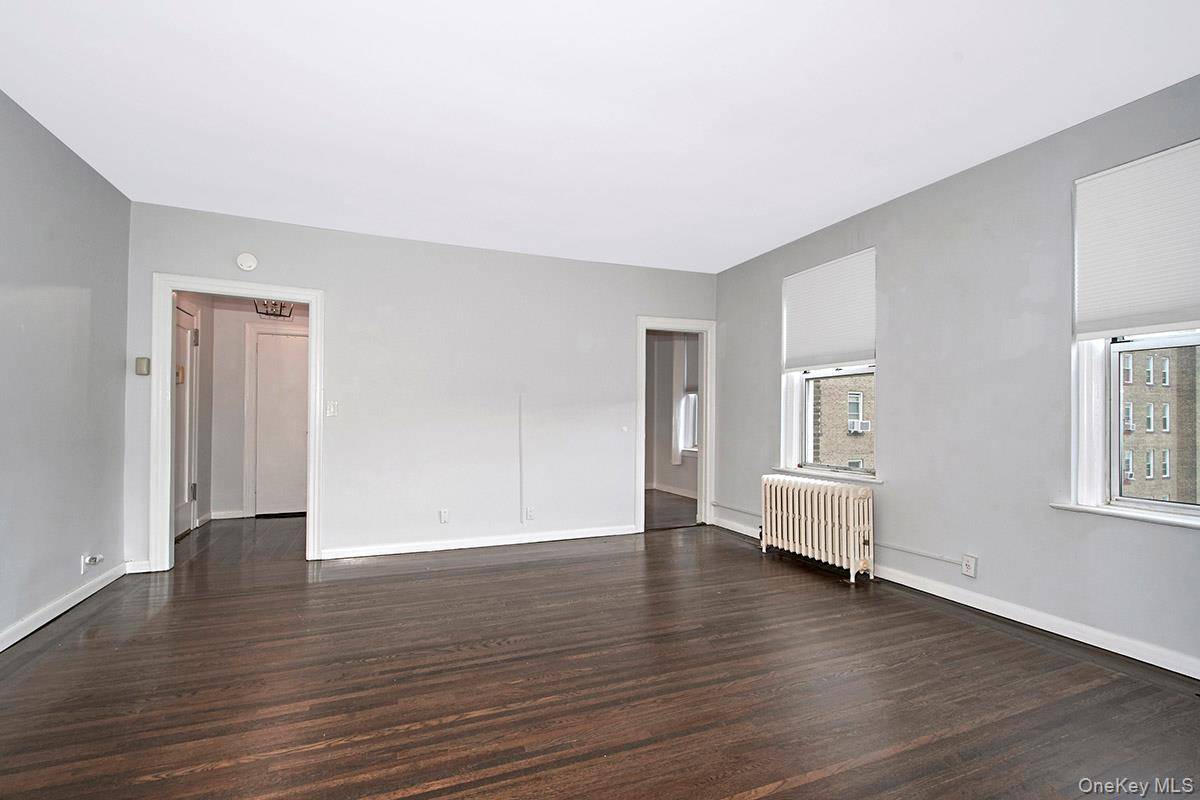 472 Gramatan AVE #DD3, Mount Vernon, NY 10552