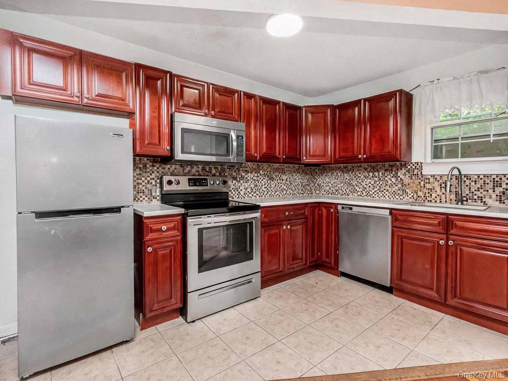 229 W Tremont AVE #A, Bronx, NY 10453