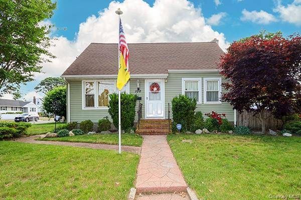100 Laux PL, North Bellmore, NY 11710