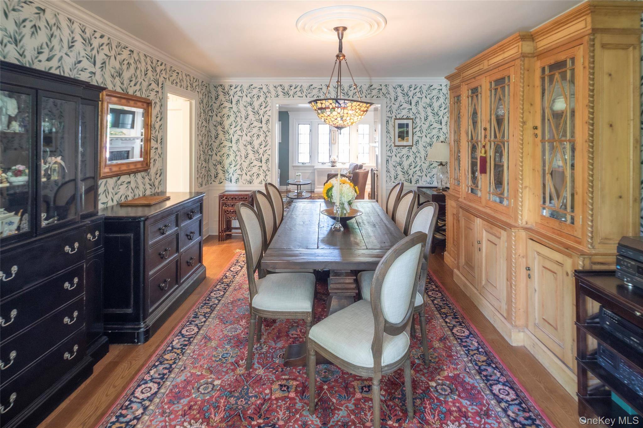 17 Beechtree LN #2E, Bronxville, NY 10708