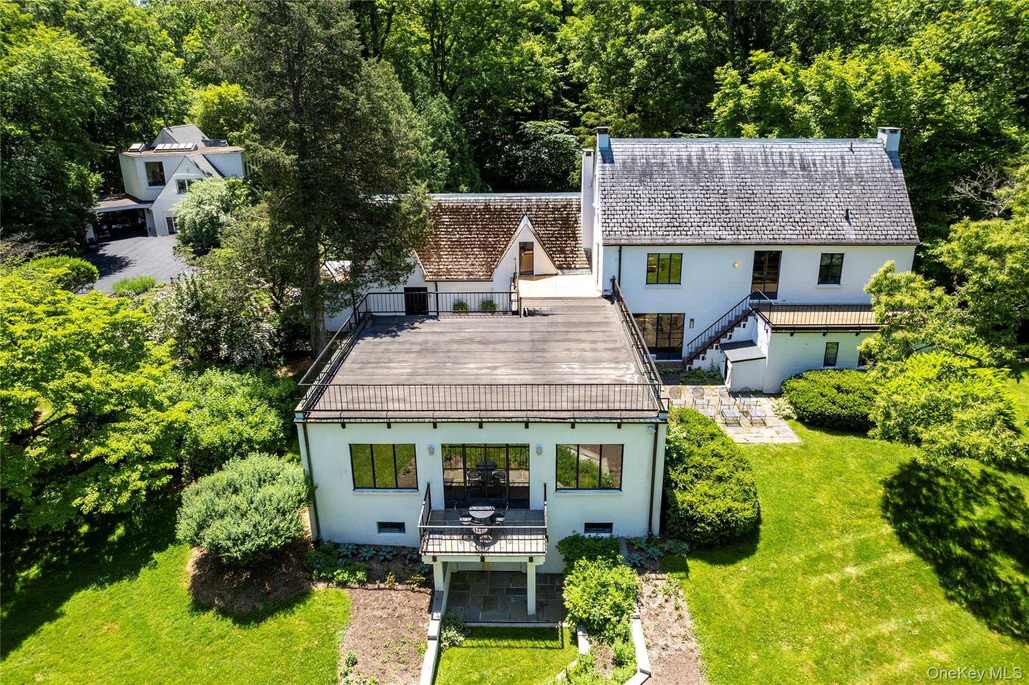 164 S Mountain RD, New City, NY 10956