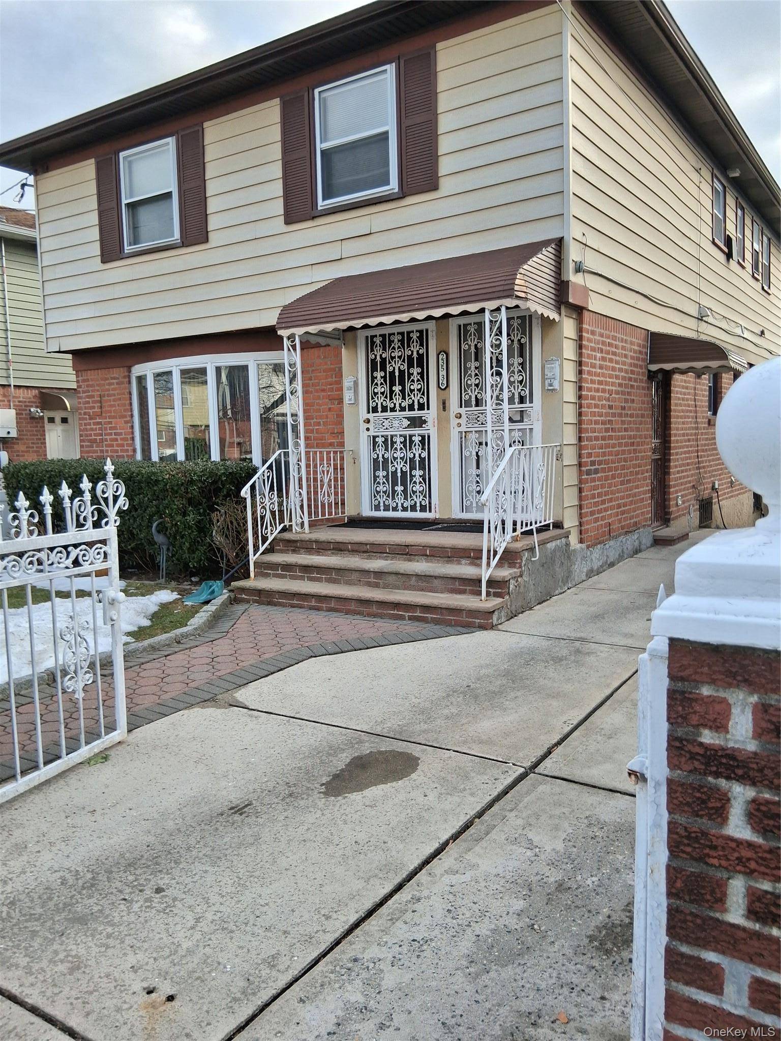 235-36 148th AVE, Rosedale, NY 11422