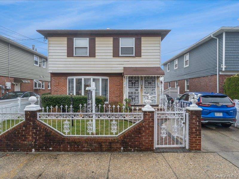235-36 148th AVE, Rosedale, NY 11422