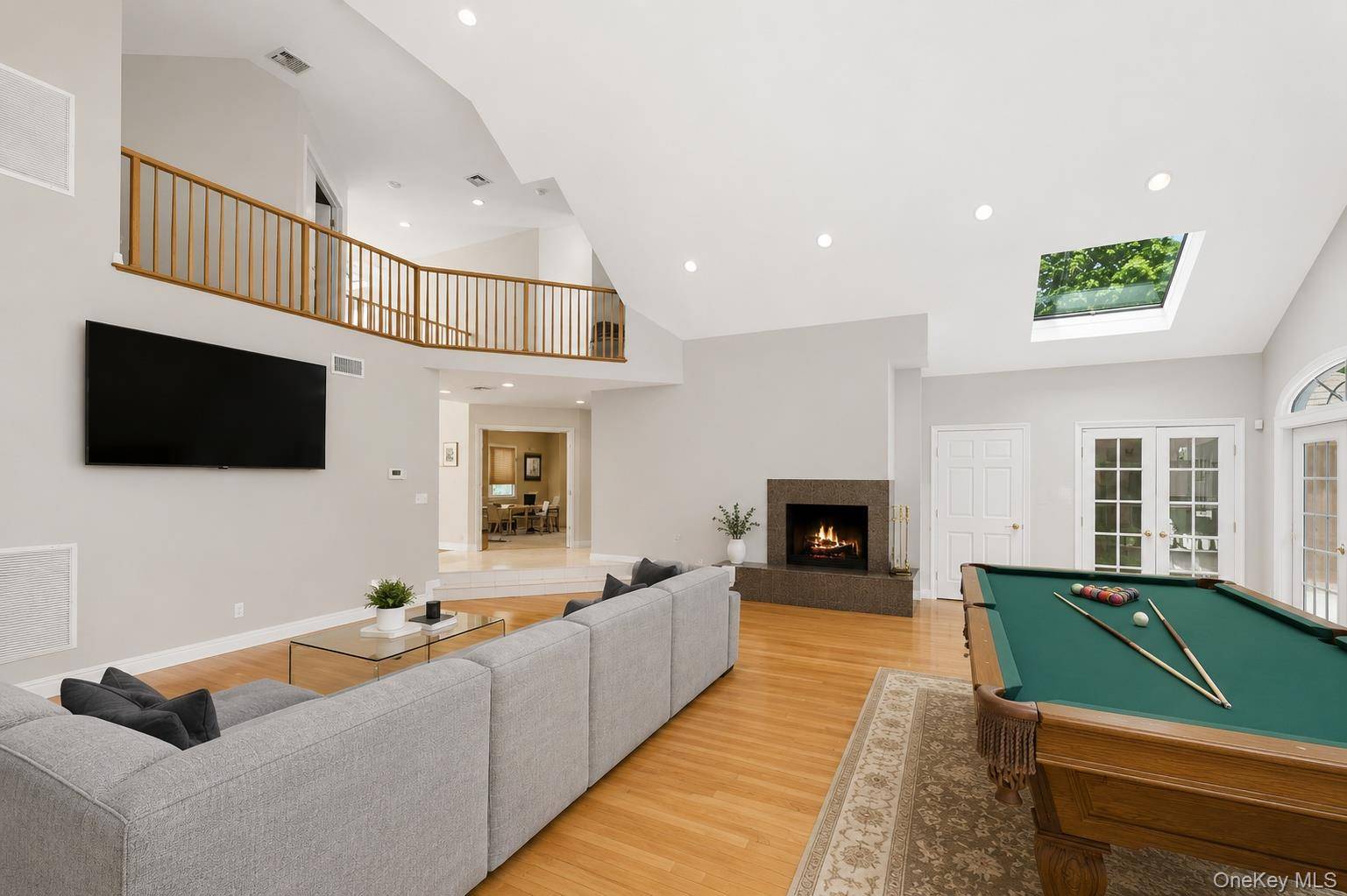 1319 Auerbach AVE, Hewlett Harbor, NY 11557