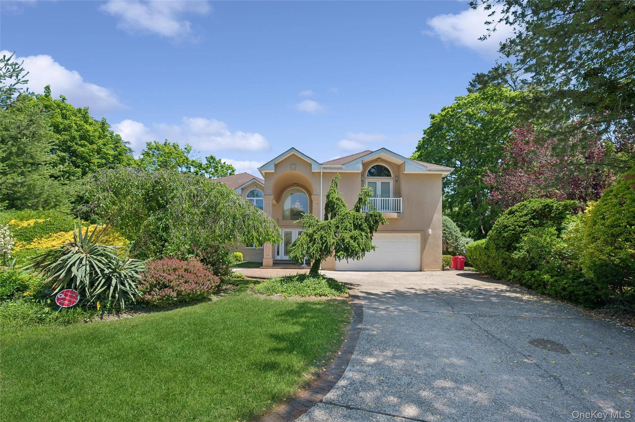 1319 Auerbach AVE, Hewlett Harbor, NY 11557