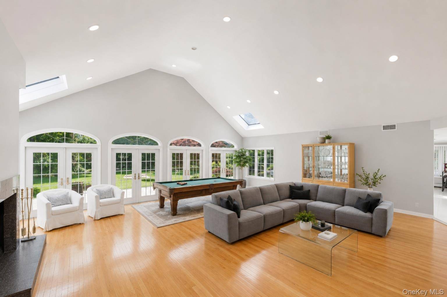 1319 Auerbach AVE, Hewlett Harbor, NY 11557