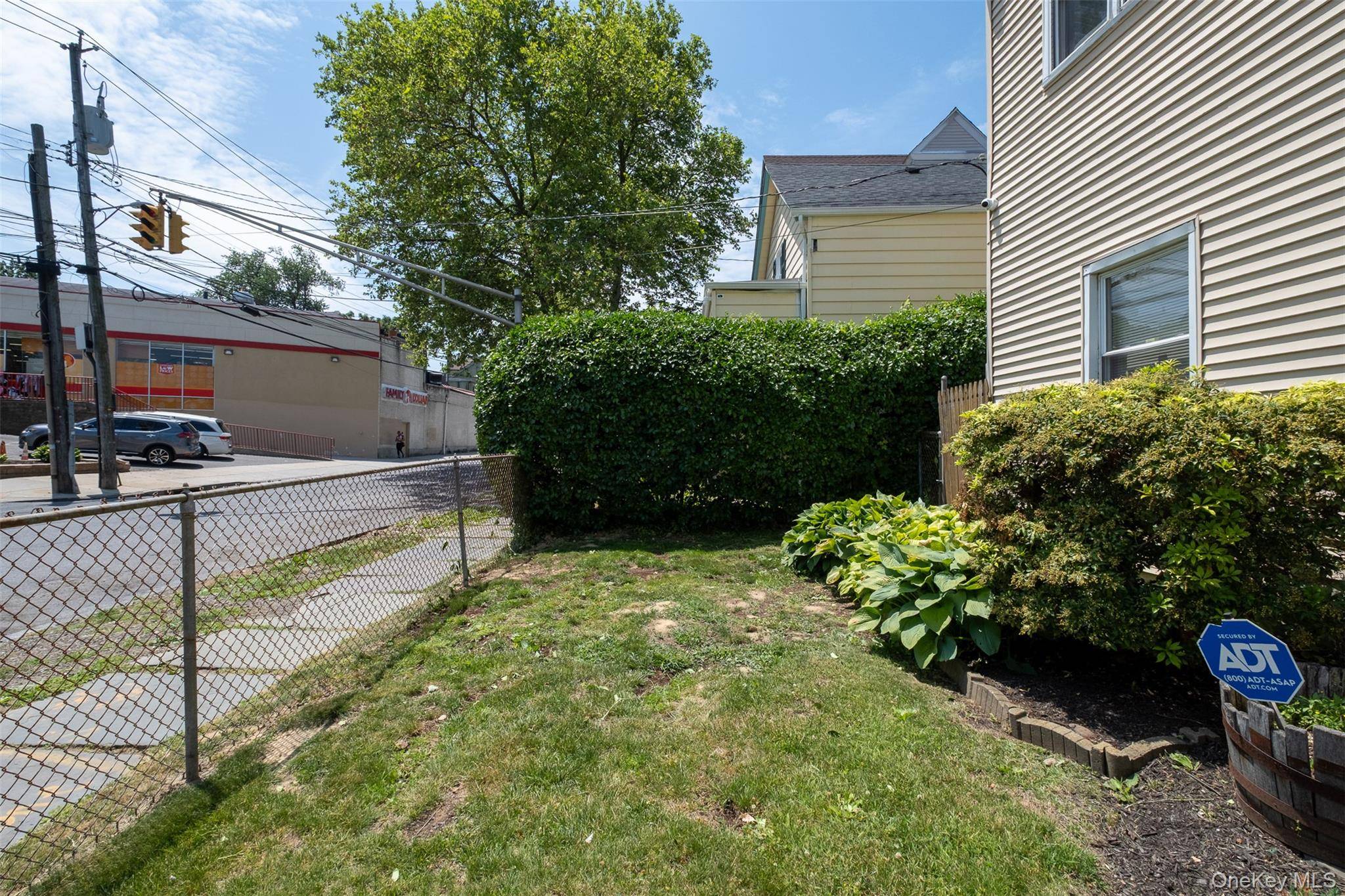 124-128 W Lincoln AVE, Mount Vernon, NY 10550