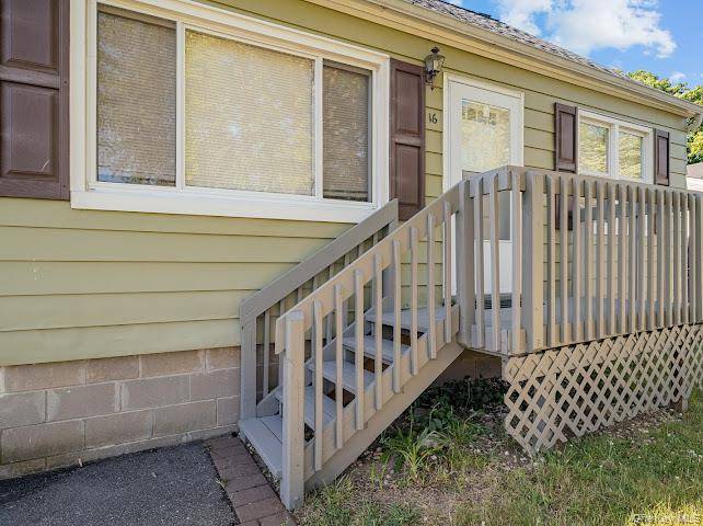 16 Brushwood DR, Shirley, NY 11967