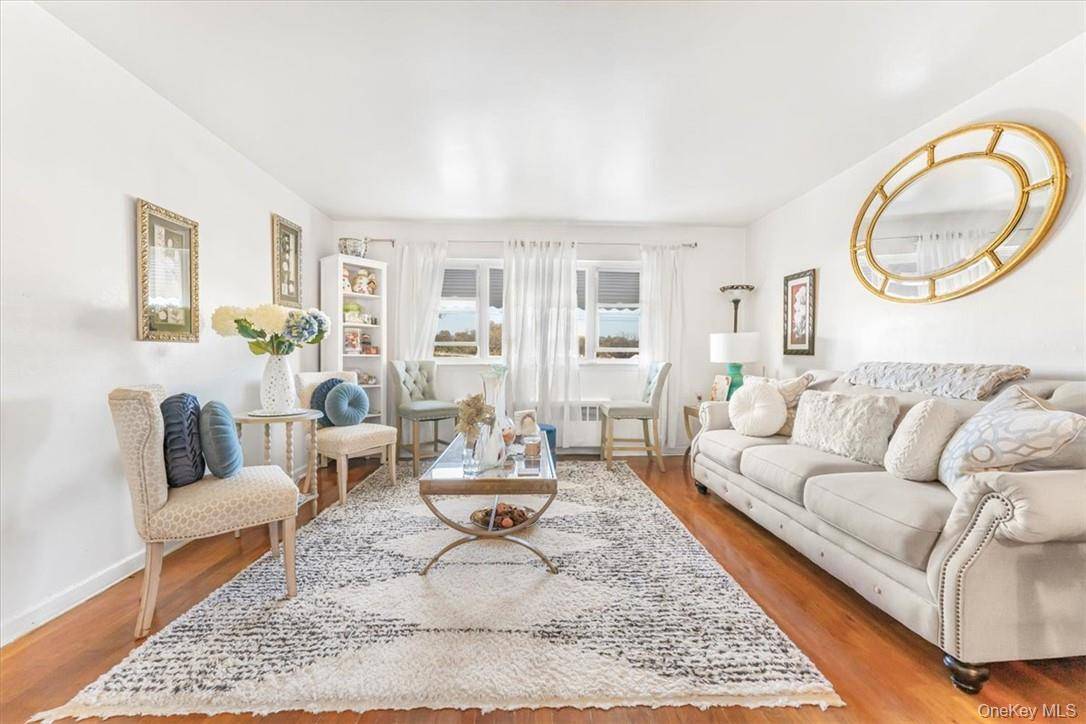 4227 Baychester AVE, Bronx, NY 10466