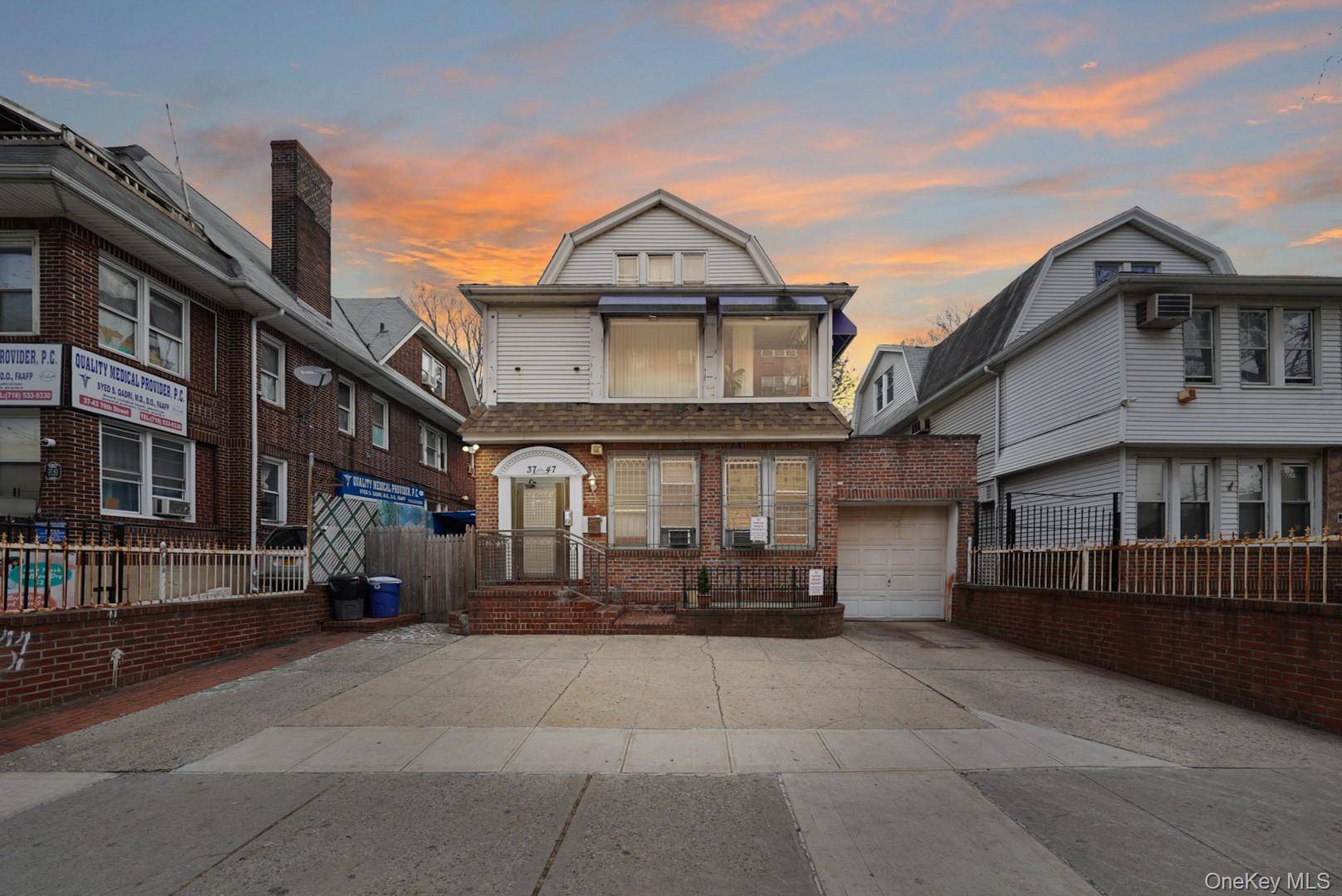 37-47 76th ST, Jackson Heights, NY 11372