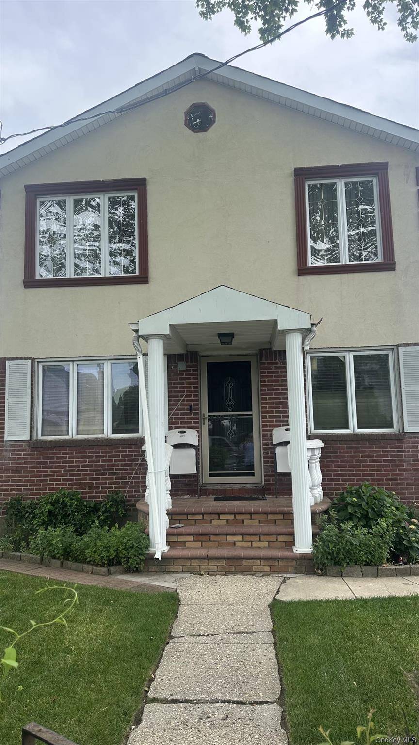 13812 249th ST, Rosedale, NY 11422
