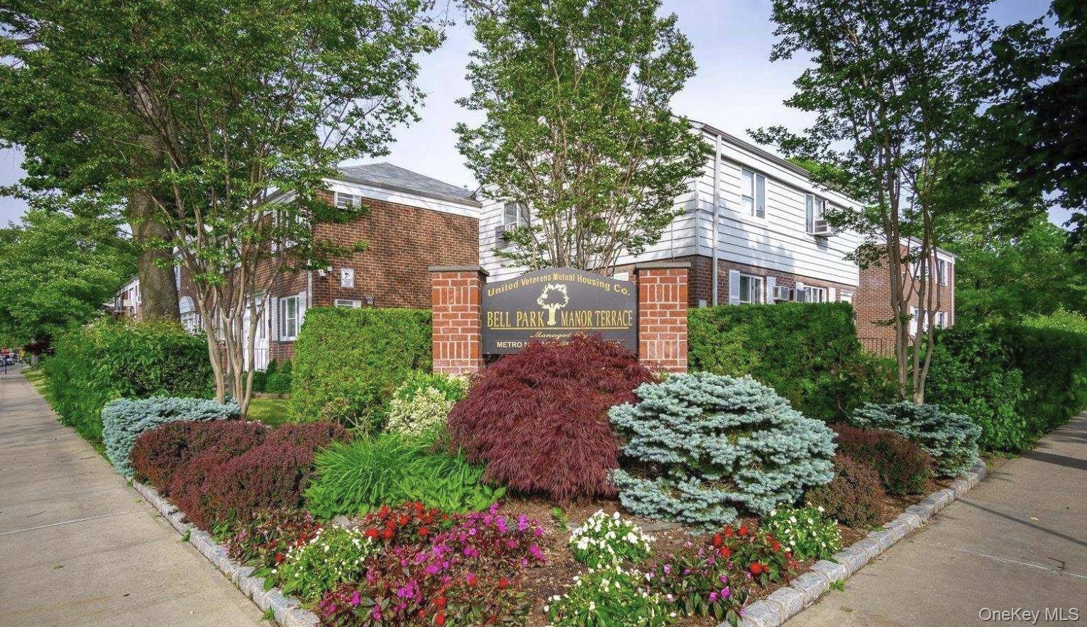 221-51 Manor RD #Upper, Queens Village, NY 11427