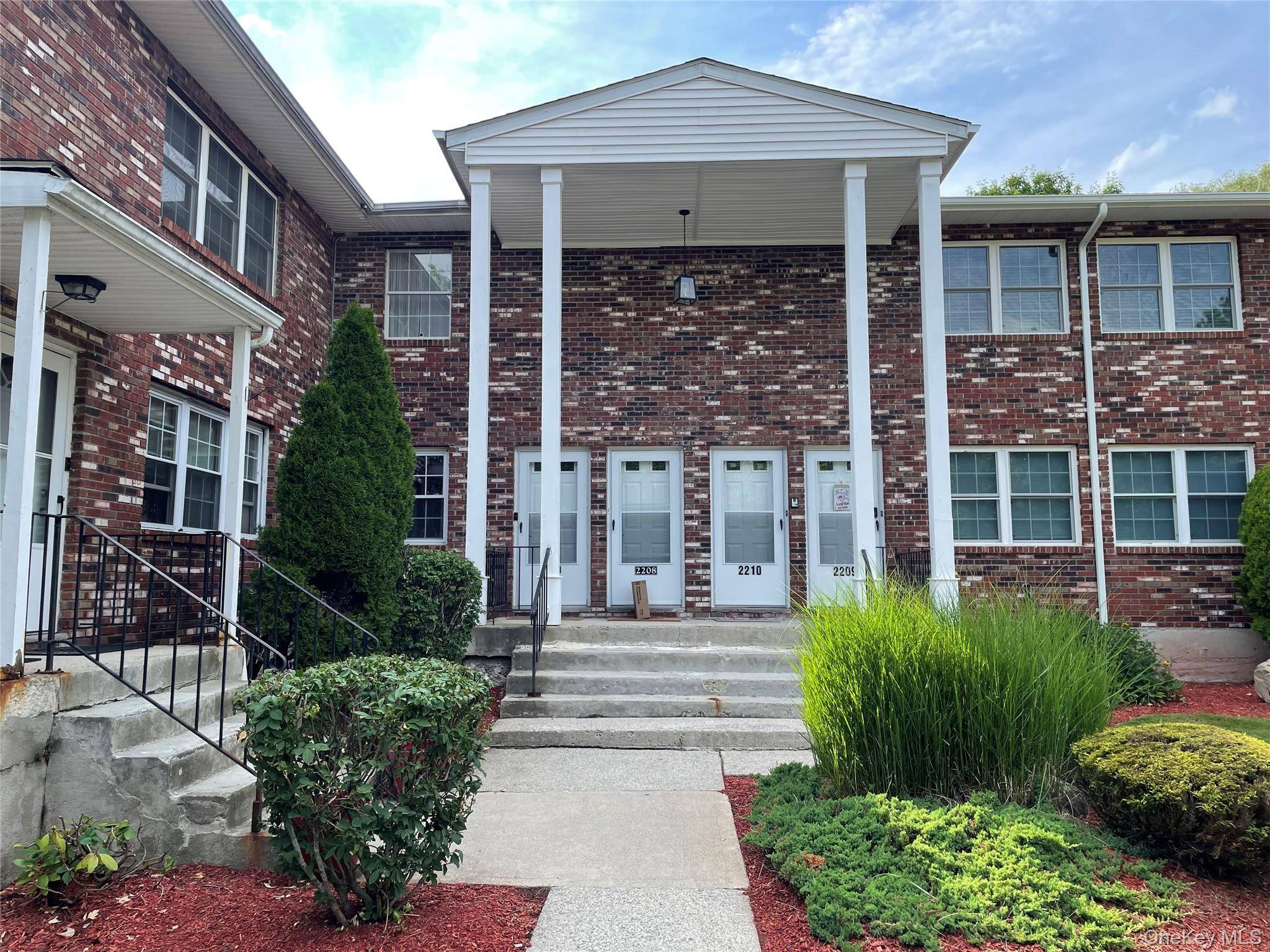 276 Temple Hill RD #2207, New Windsor, NY 12553