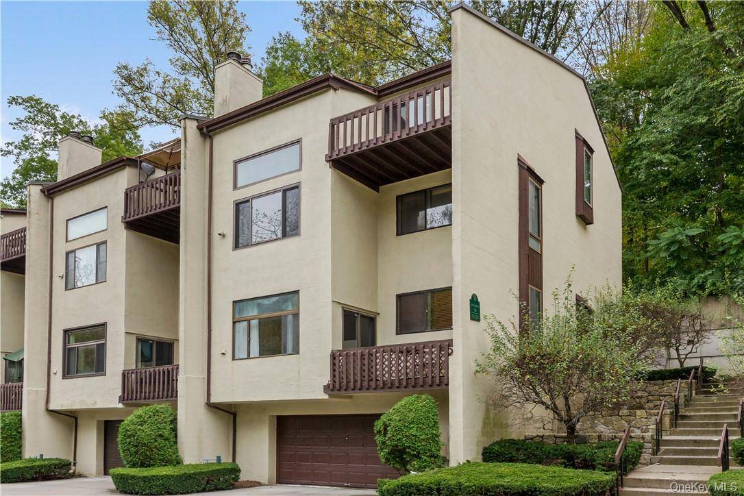 353 N Greeley AVE #353, Chappaqua, NY 10514