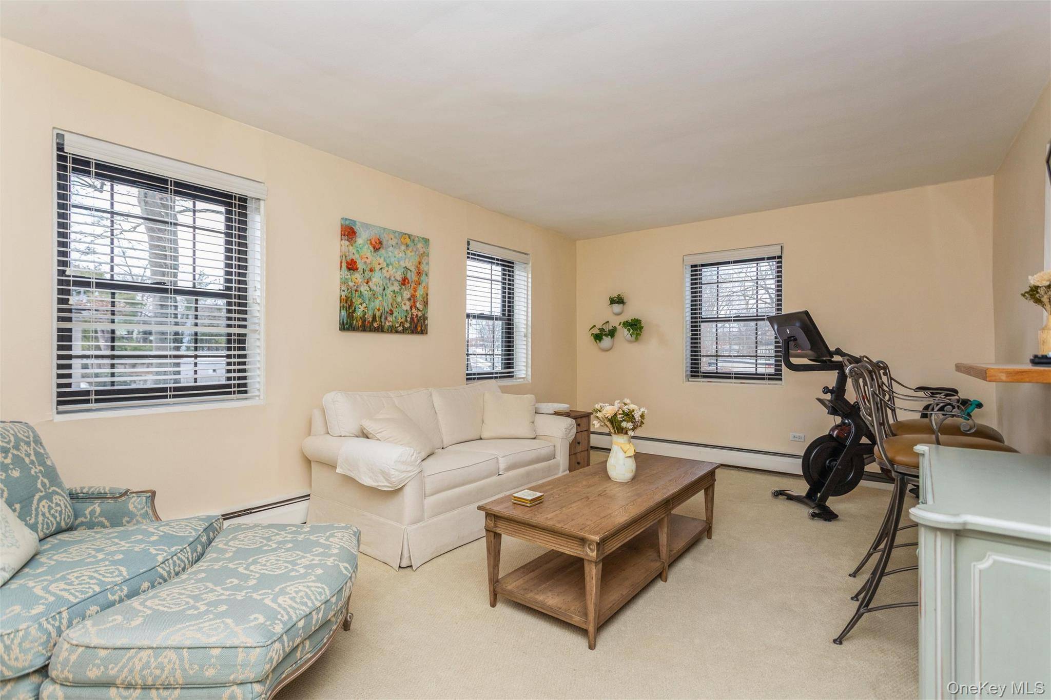 61 Manchester RD #A-21, Eastchester, NY 10709