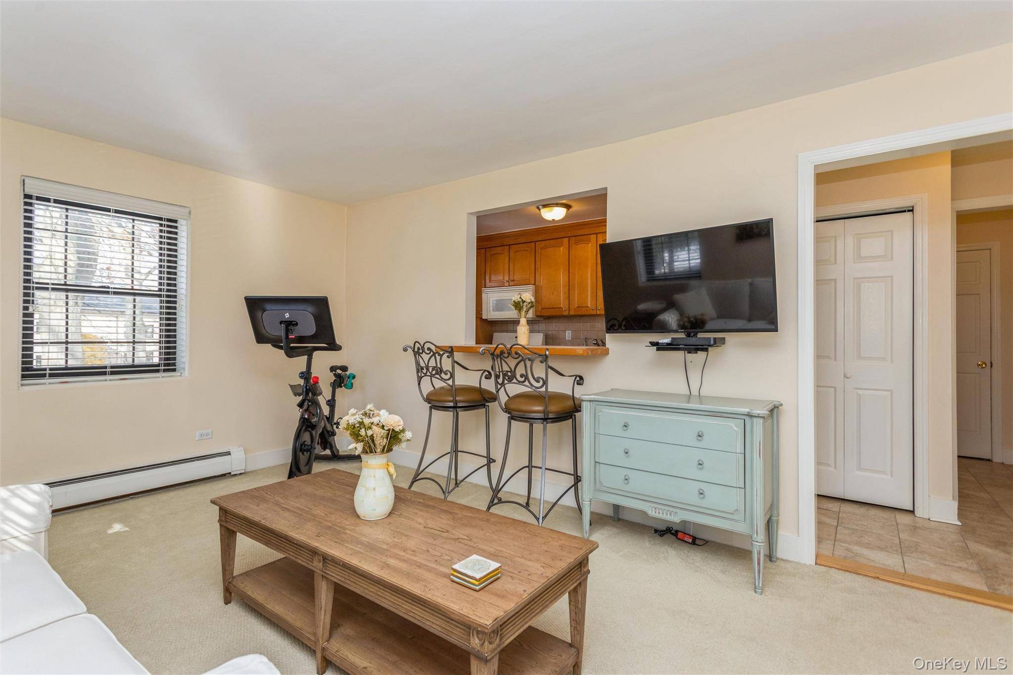 61 Manchester RD #A-21, Eastchester, NY 10709