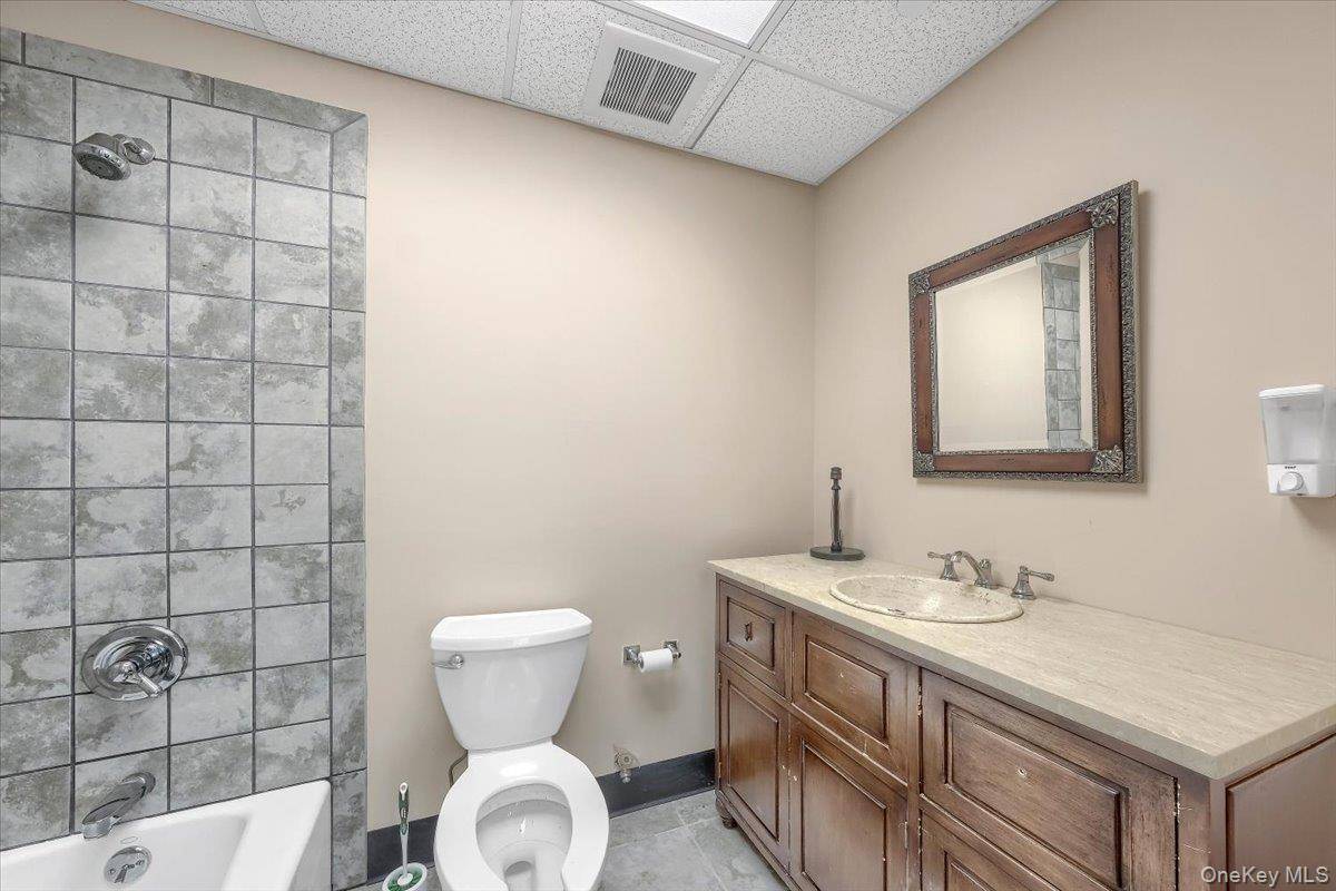 8 Revolutionary RD #executive suite 204, Ossining, NY 10562