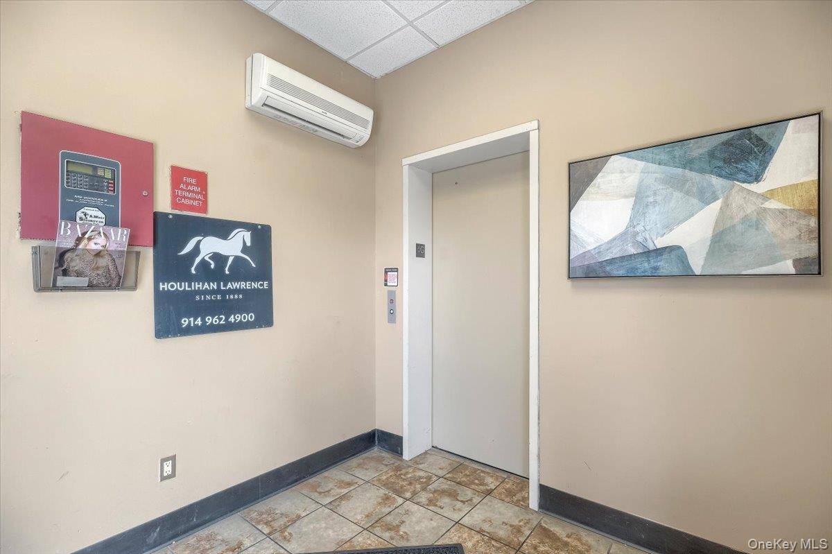 8 Revolutionary RD #suite 207, Ossining, NY 10562