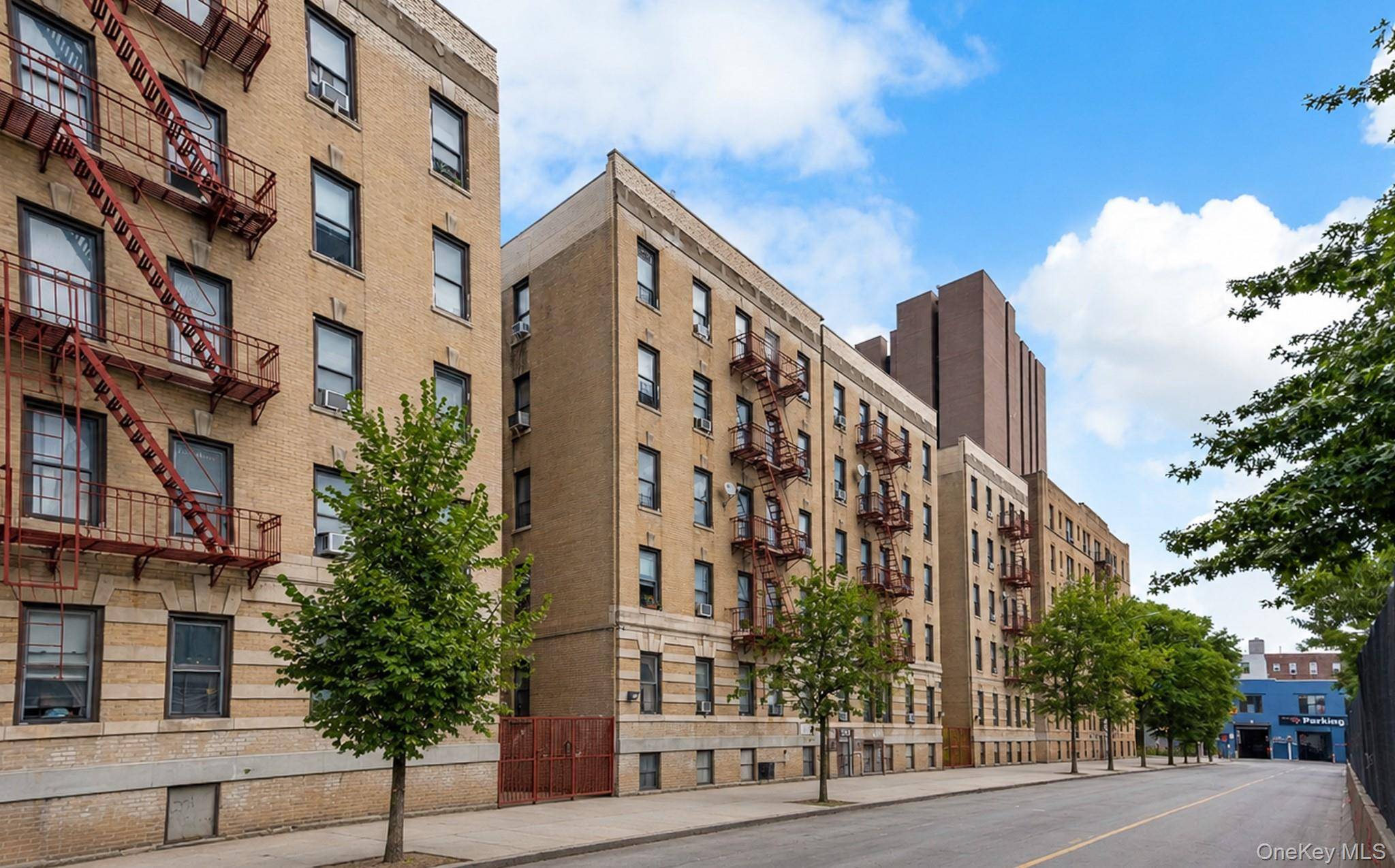 509 W 183rd ST, New York (manhattan), NY 10033