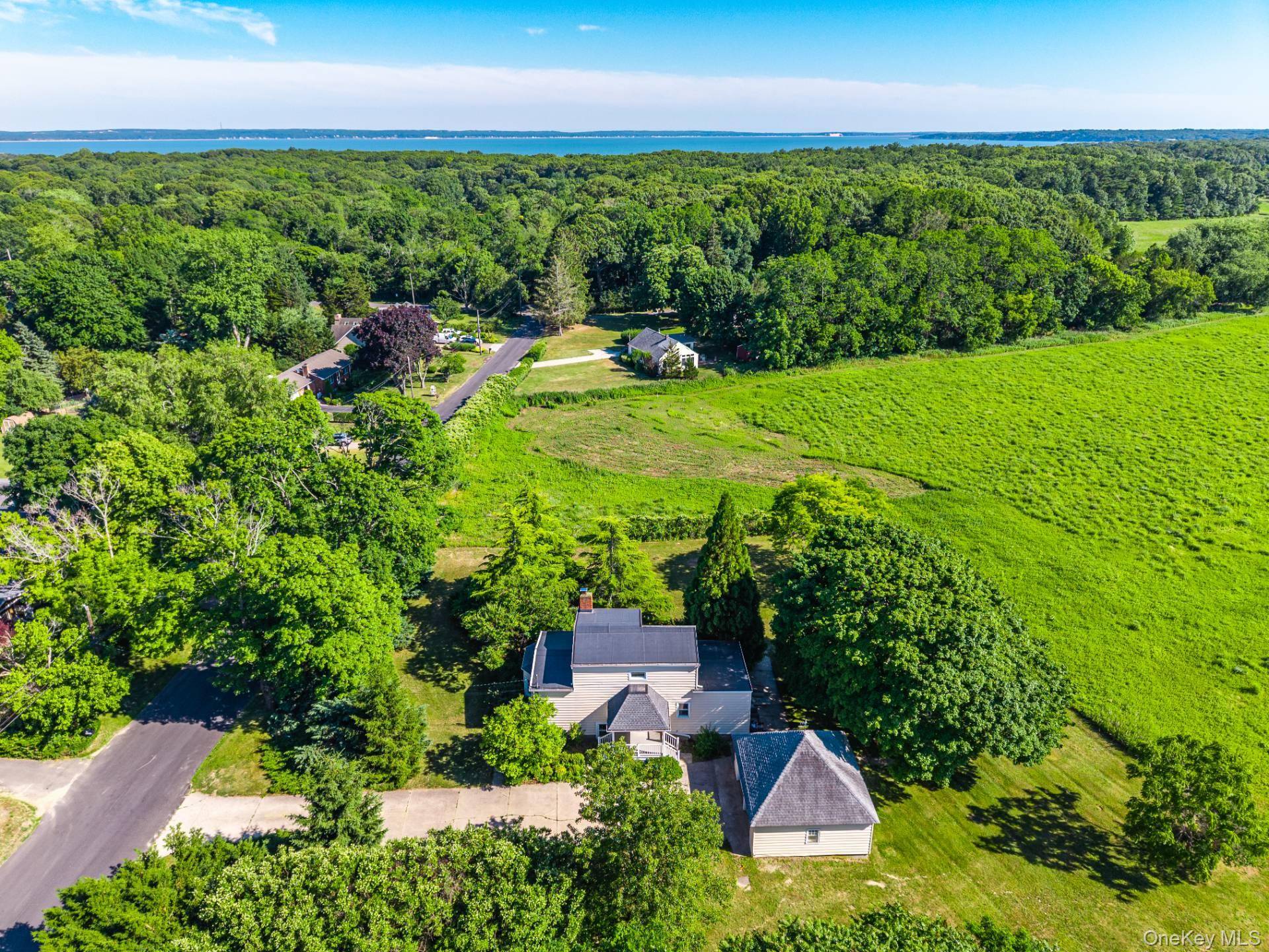 2380 S Harbor RD, Southold, NY 11971