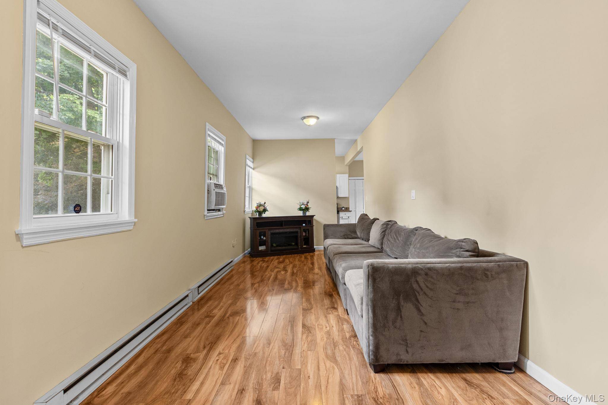 10 Batavia RD, Patterson, NY 12563